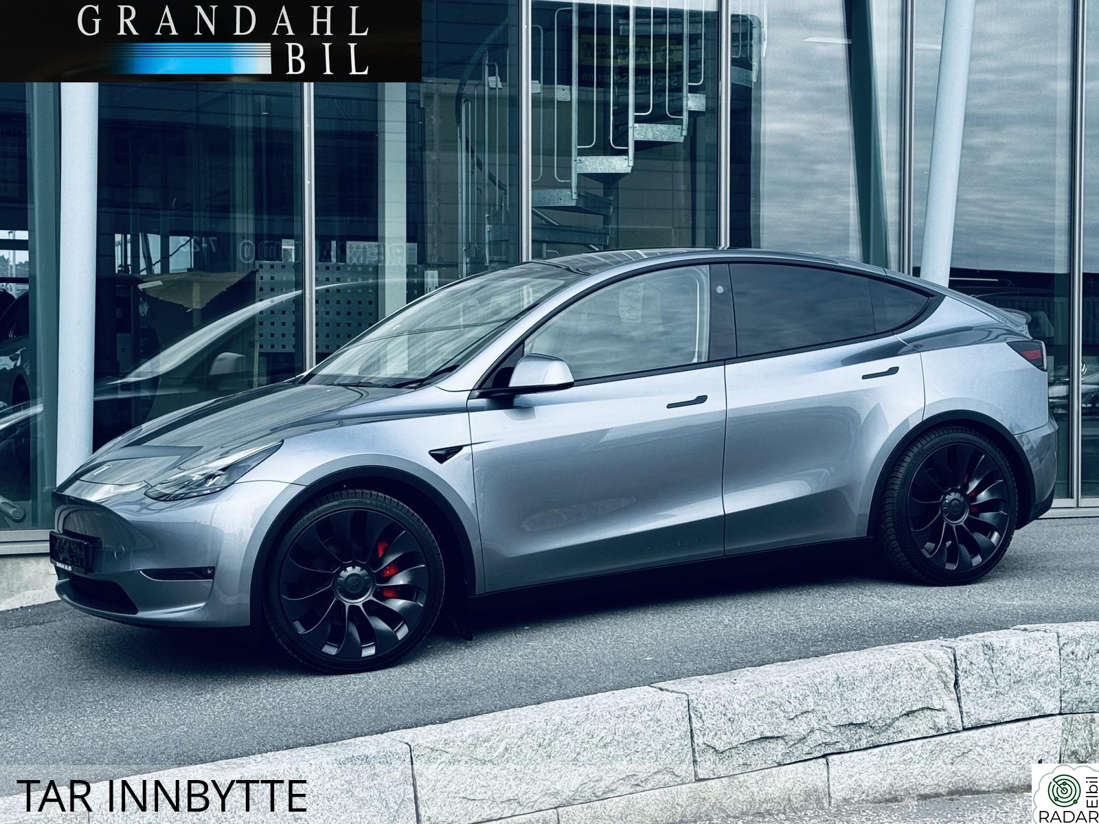 TESLA Model Y Performance S og V hjul - Ny i Norge Tar Innbytte
