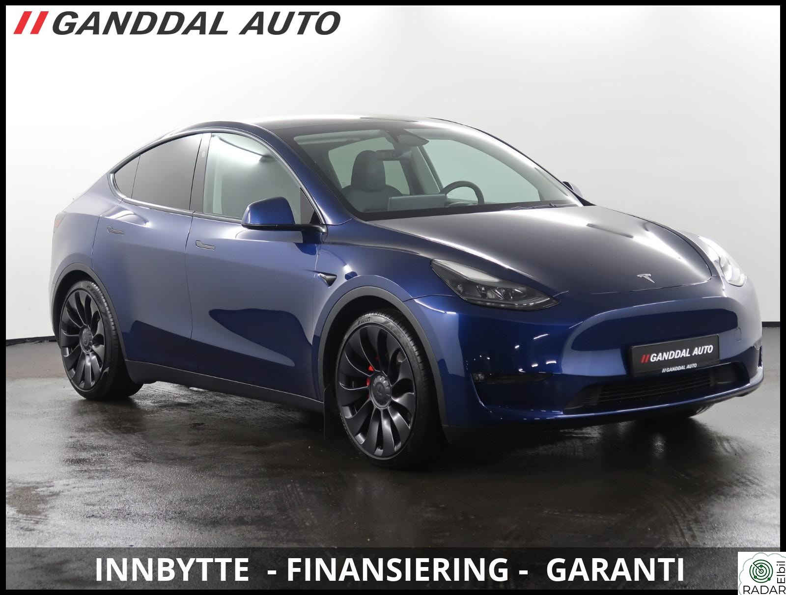 TESLA Model Y PERFORMANCE AWD / KROK / KAMERA / 21" AWD / LR