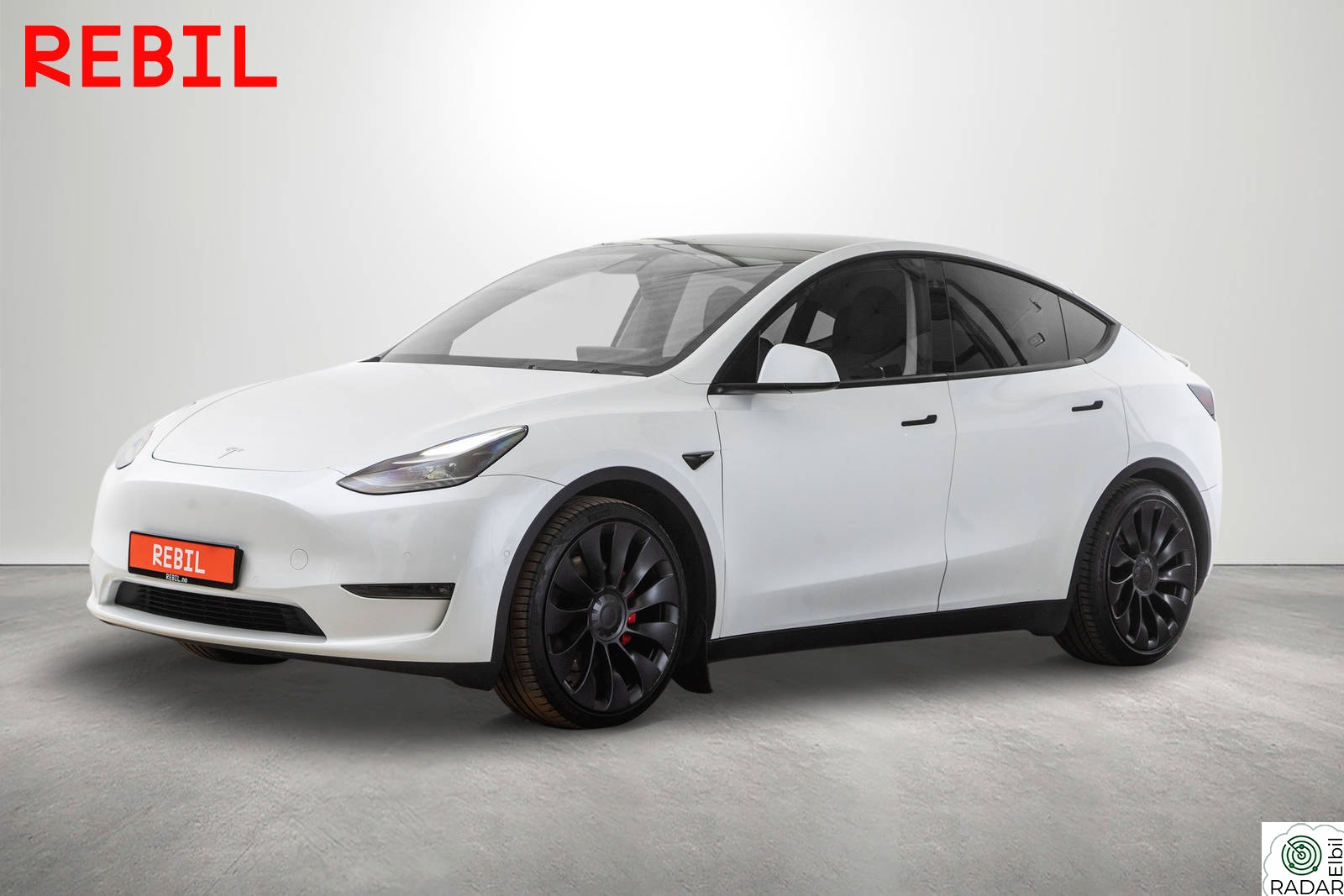 TESLA Model Y 514km/Performance/2xÜber/AWD/Ryzen/Navi/R.kam/Pano