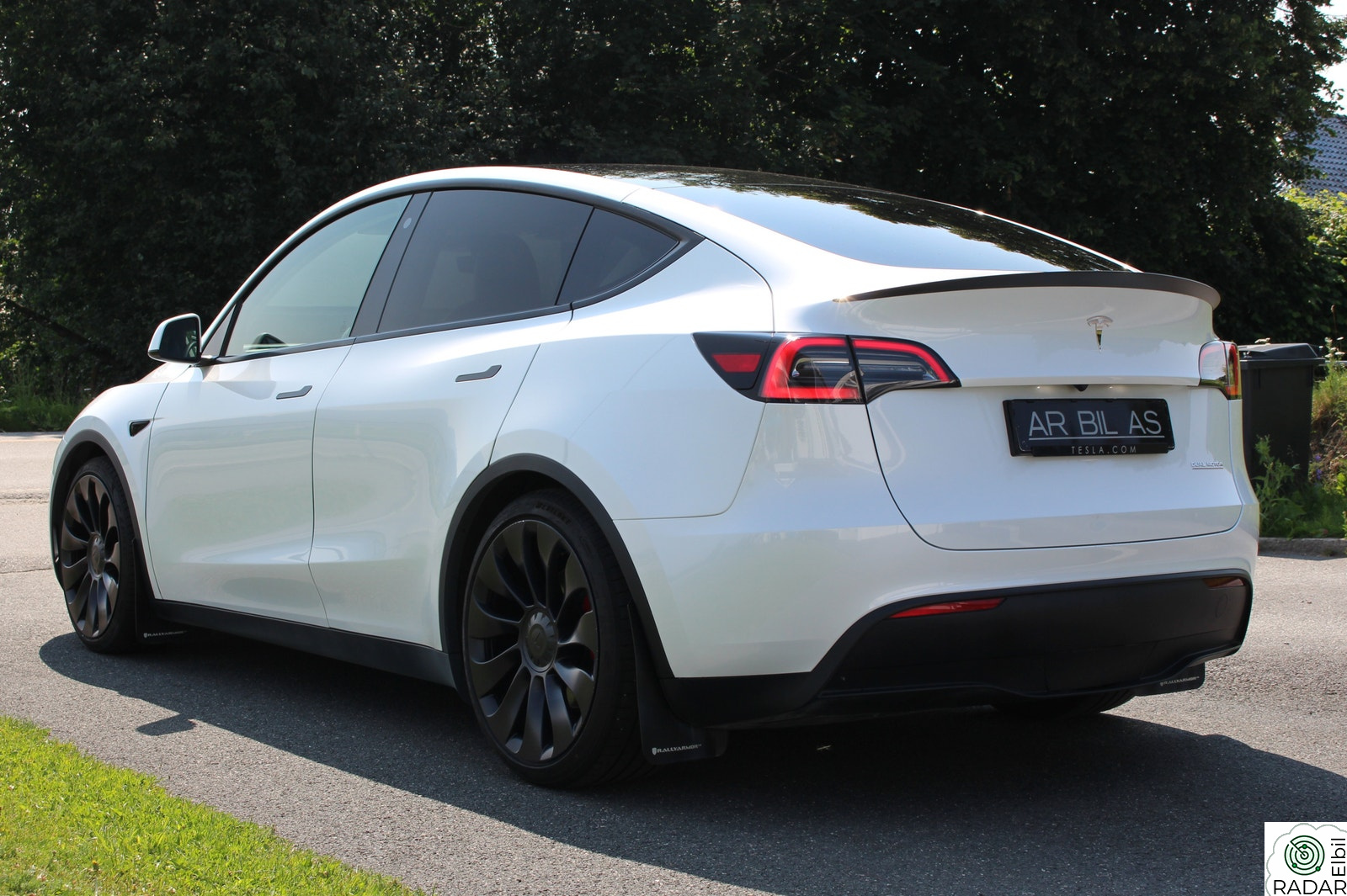 TESLA Model Y Performance AWD 534hk 21" Hengerfeste Panorama +++