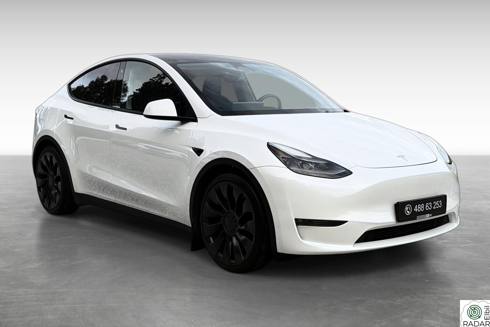TESLA Model Y AWD Performance / Krok / Garanti
