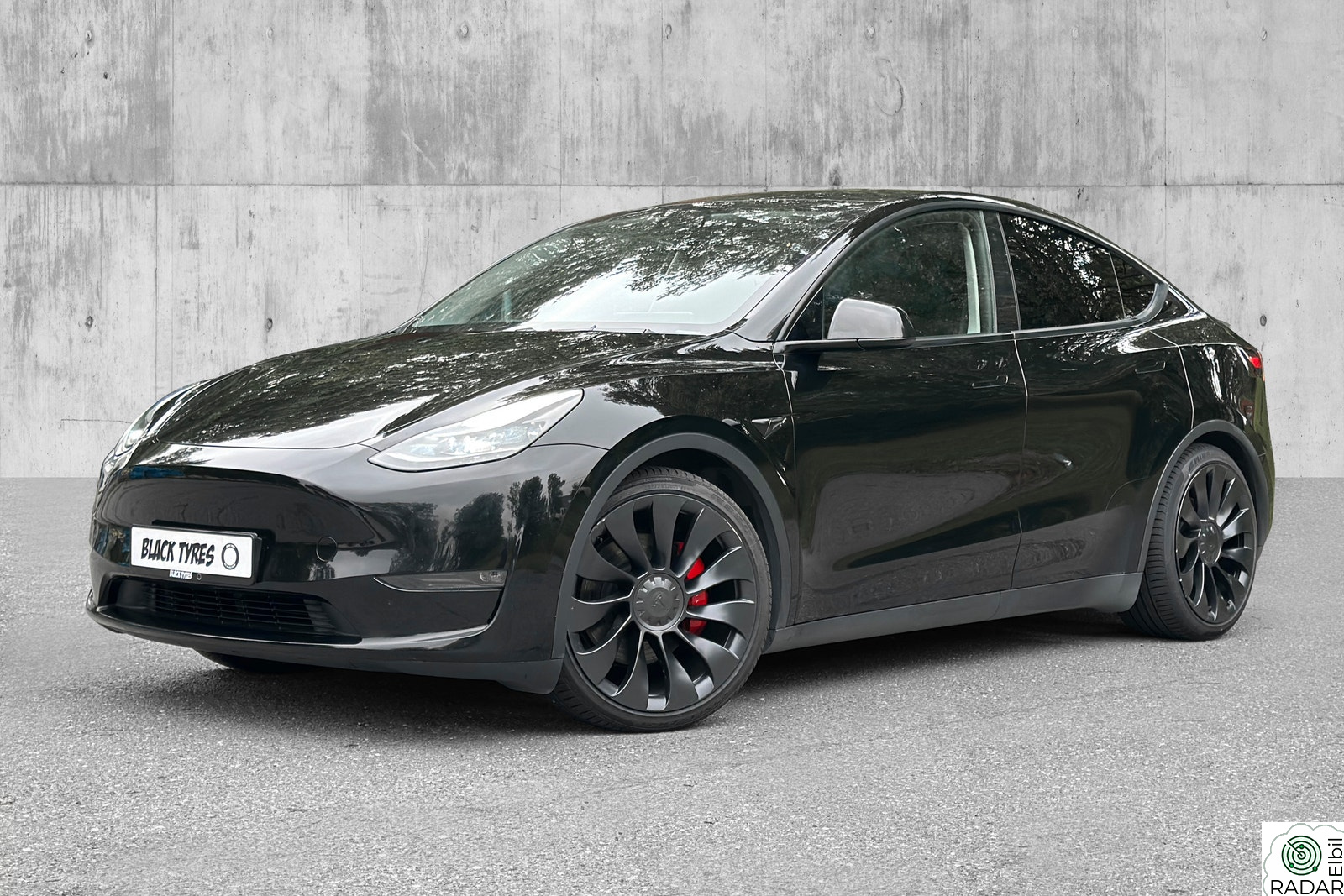 TESLA Model Y Performance AWD Berlin, Oppgradert Autopilot, Krok, 21"
