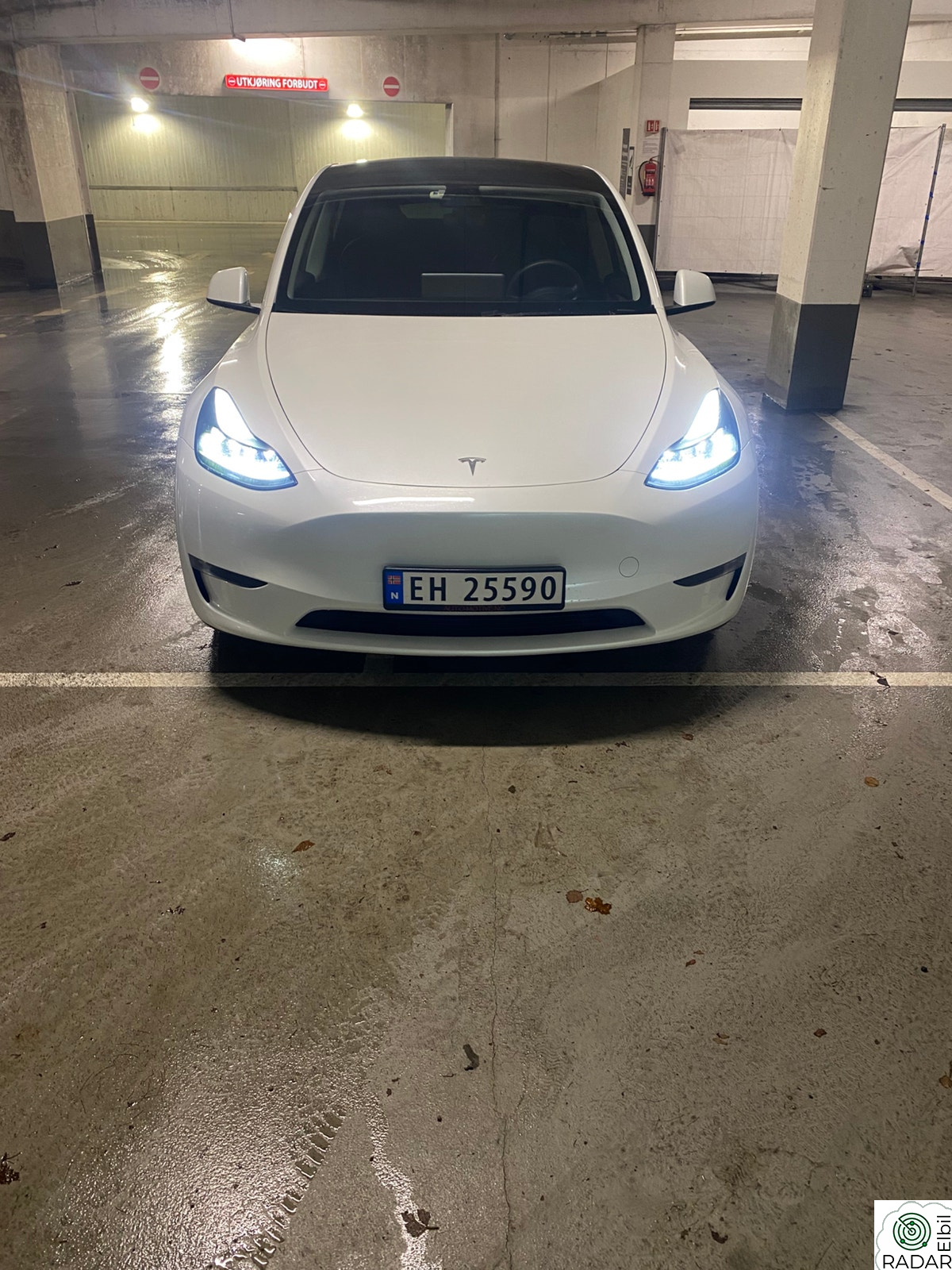 TESLA Model Y Performance AWD