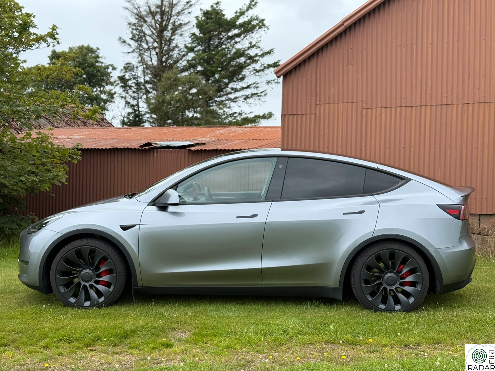 TESLA Model Y Performance AWD, Quicksilver, EAP, 21”, Track Mode