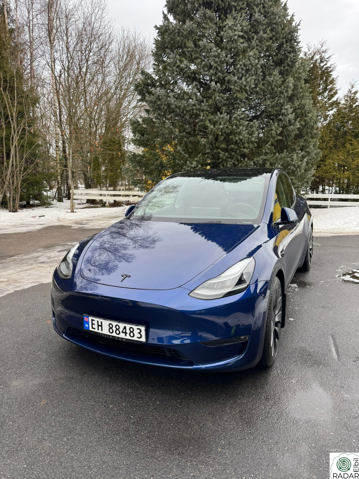 TESLA Model Y Performance AWD