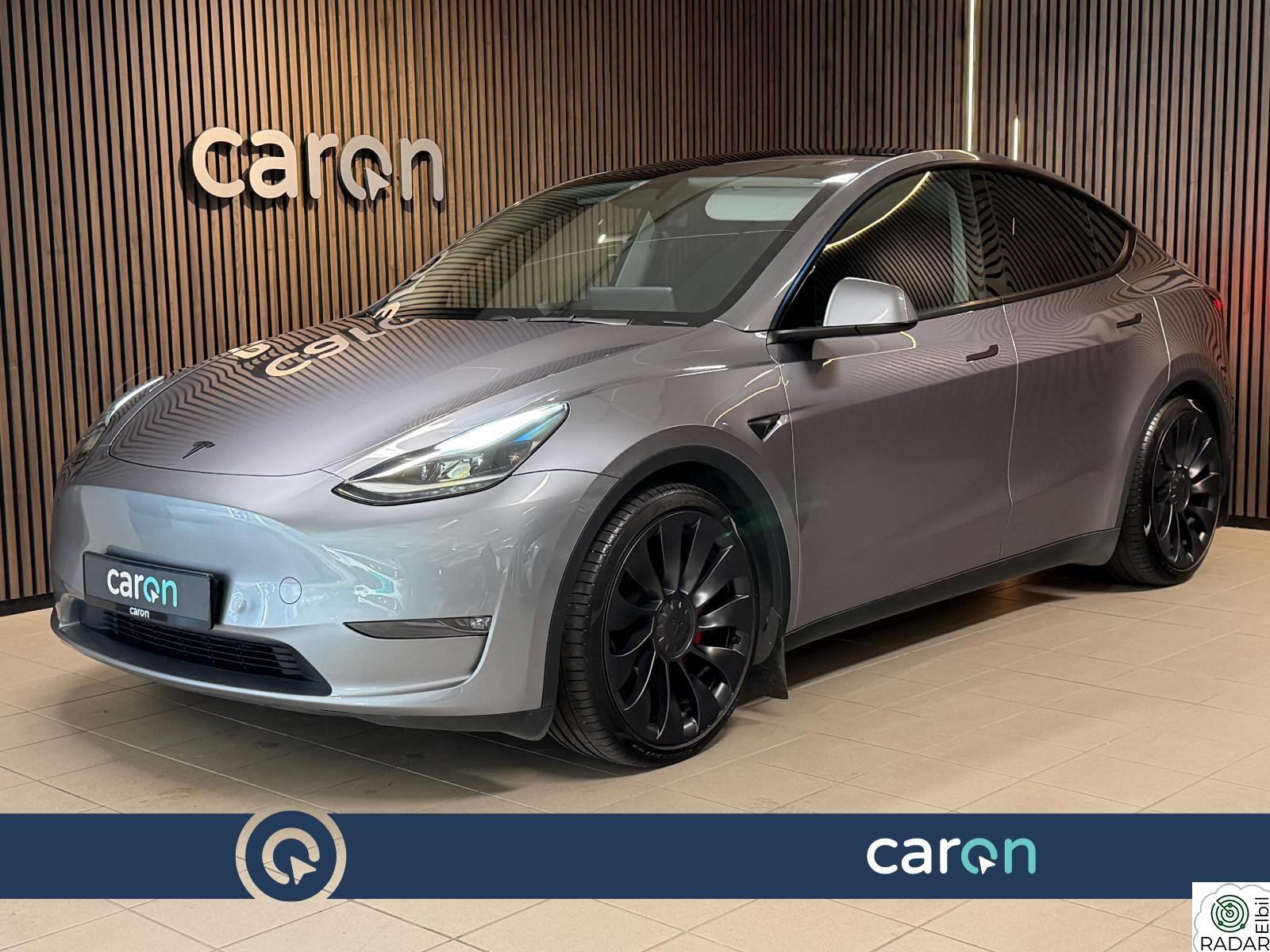 TESLA Model Y Performance / Premium / Hengerfeste / 21''ÜBER"/