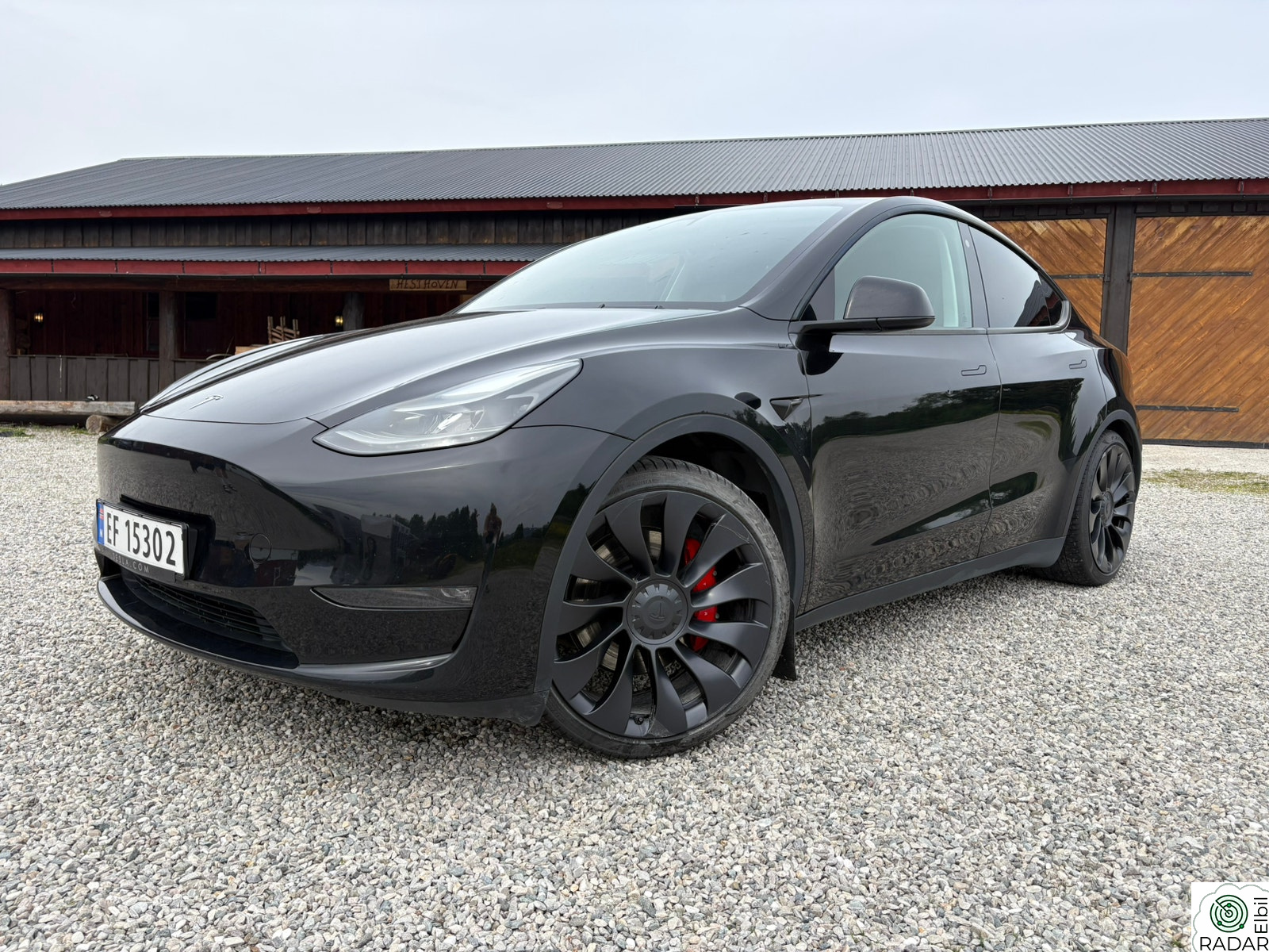 TESLA Model Y Performance AWD