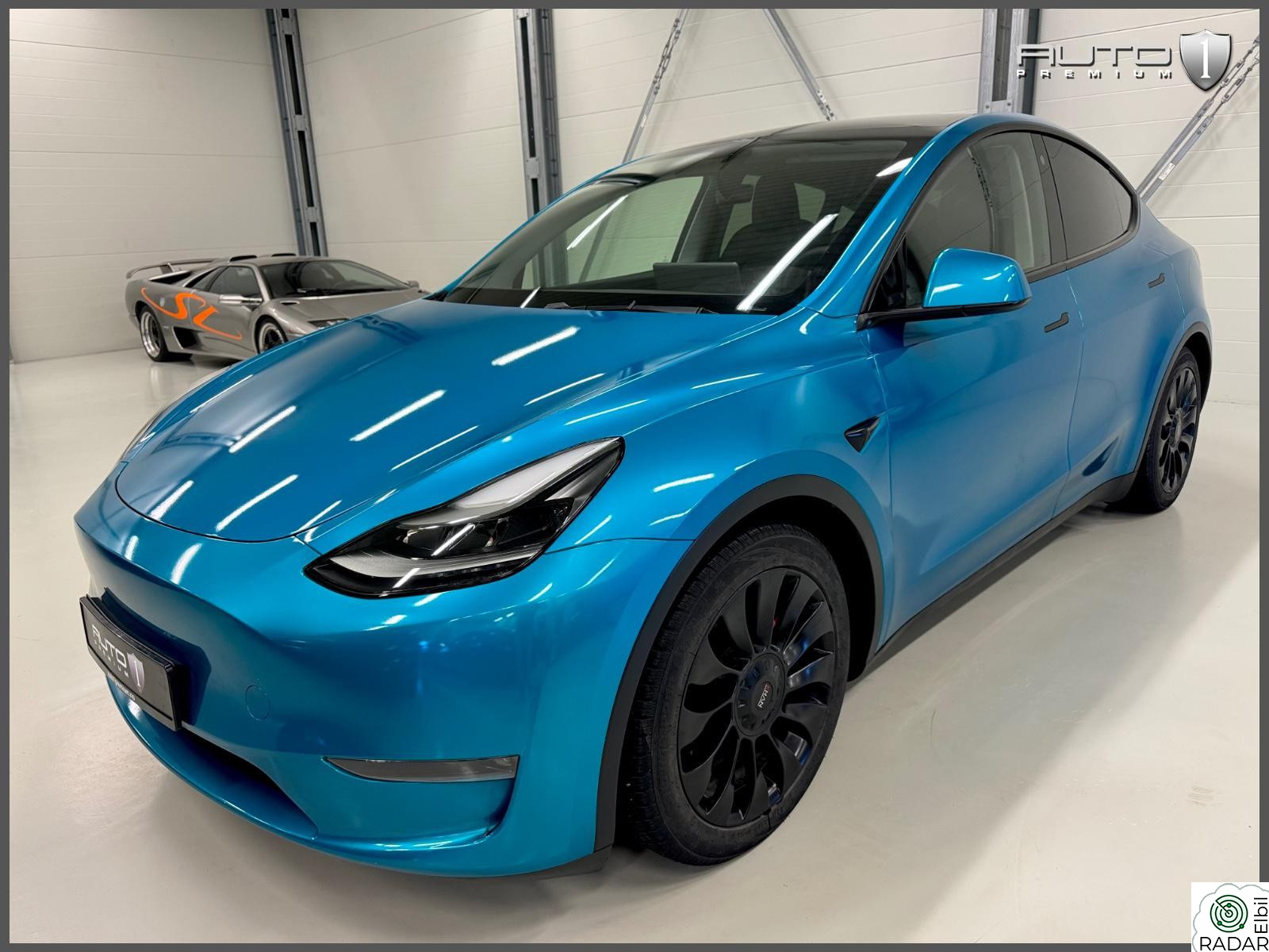 TESLA Model Y Performance uberturbine,Foliert,Krok,Premium,Karbon