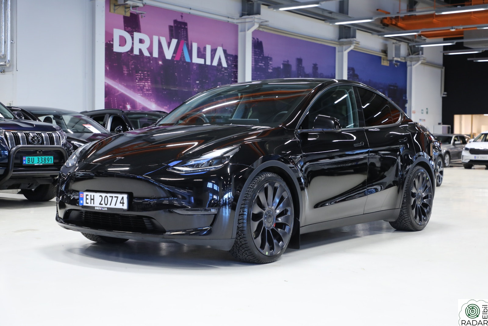 TESLA Model Y Performance AWD/Skinn/Autopilot/Ledlys/Kamera/Keyless