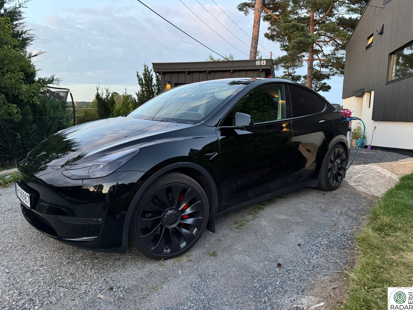 TESLA Model Y Tesla Y Performance 2024