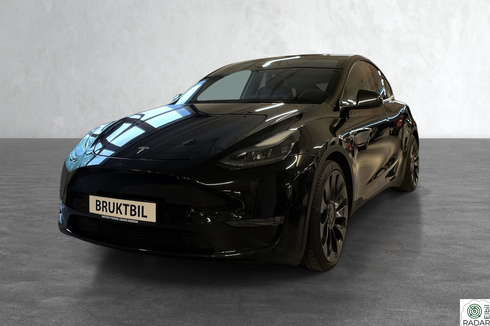 TESLA Model Y PERFORMANCE/HENGERFESTE/VI TAR INNBYTTE