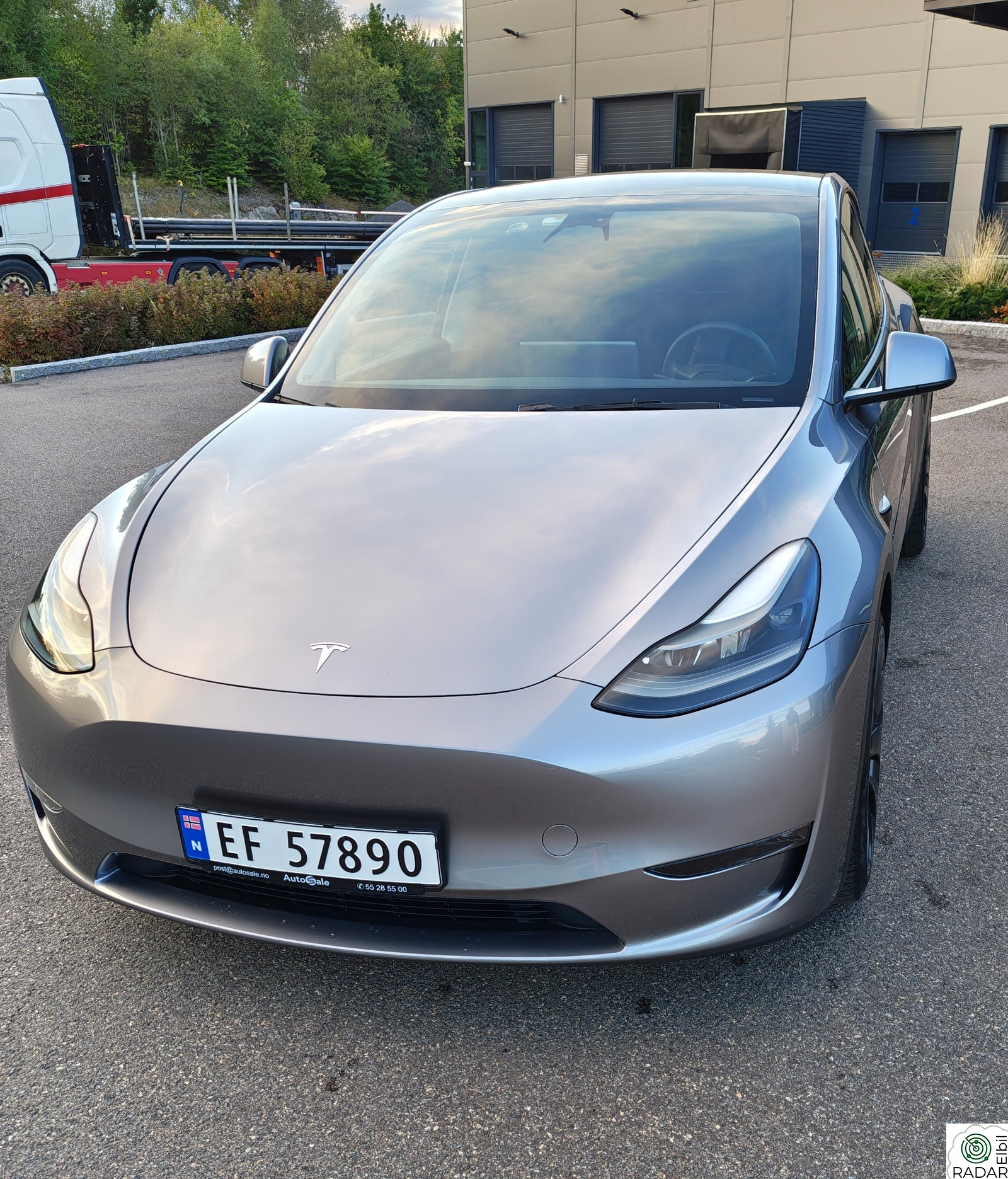 TESLA Model Y Performance AWD
