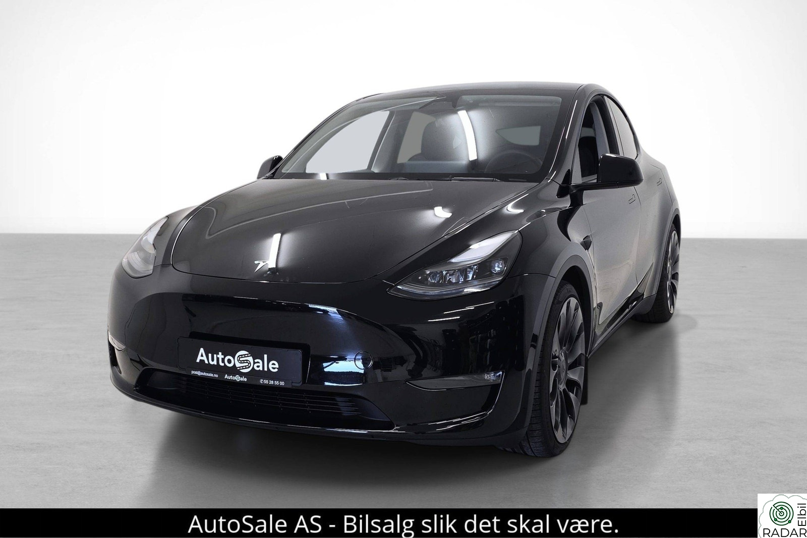 TESLA Model Y Performance AWD/AP/Skinn/Vinterpk/Norsk/Krok/21+21"