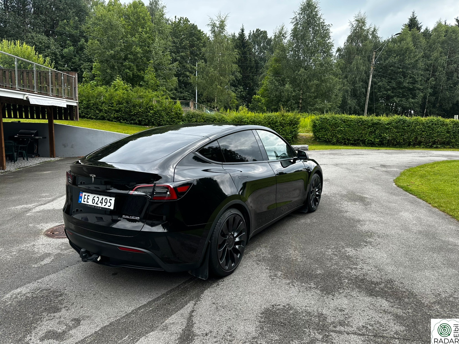 TESLA Model Y Performance AWD