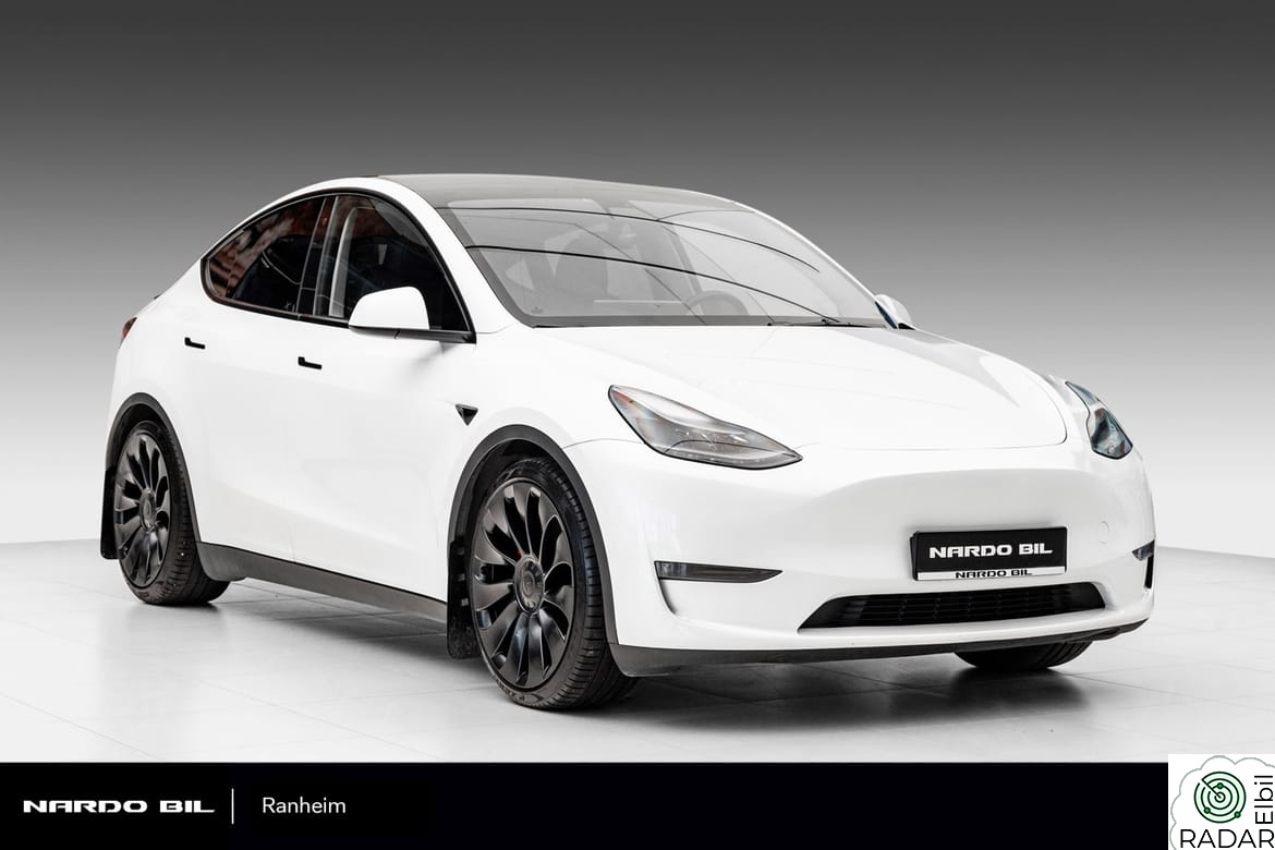 TESLA Model Y LR AWD Performance/Krok/Matrix/8x Überturbine
