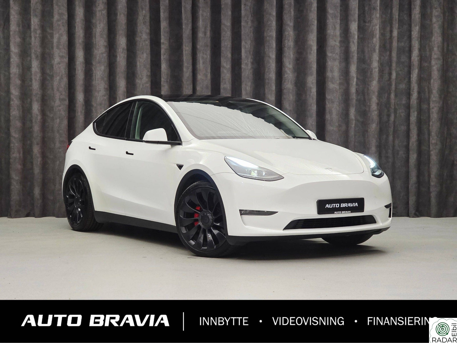 TESLA Model Y PERFORMANCE/535HK/DUAL MOTOR/KROK/514KM/AP/MATRIX/AMD++