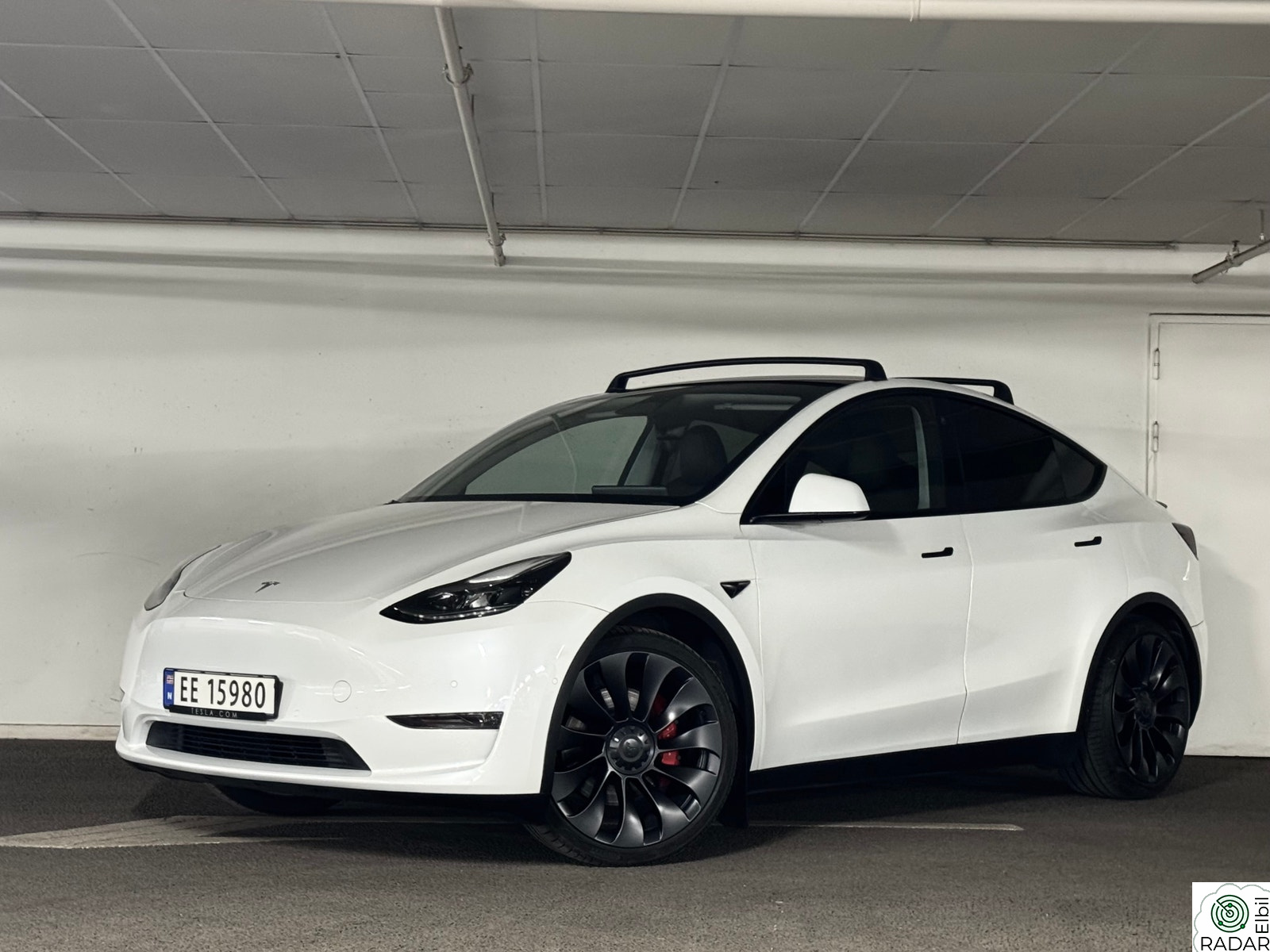 TESLA Model Y PERFORMANCE AWD+KROK+21"+EAP AUTOPILOT+INNBYTTE++