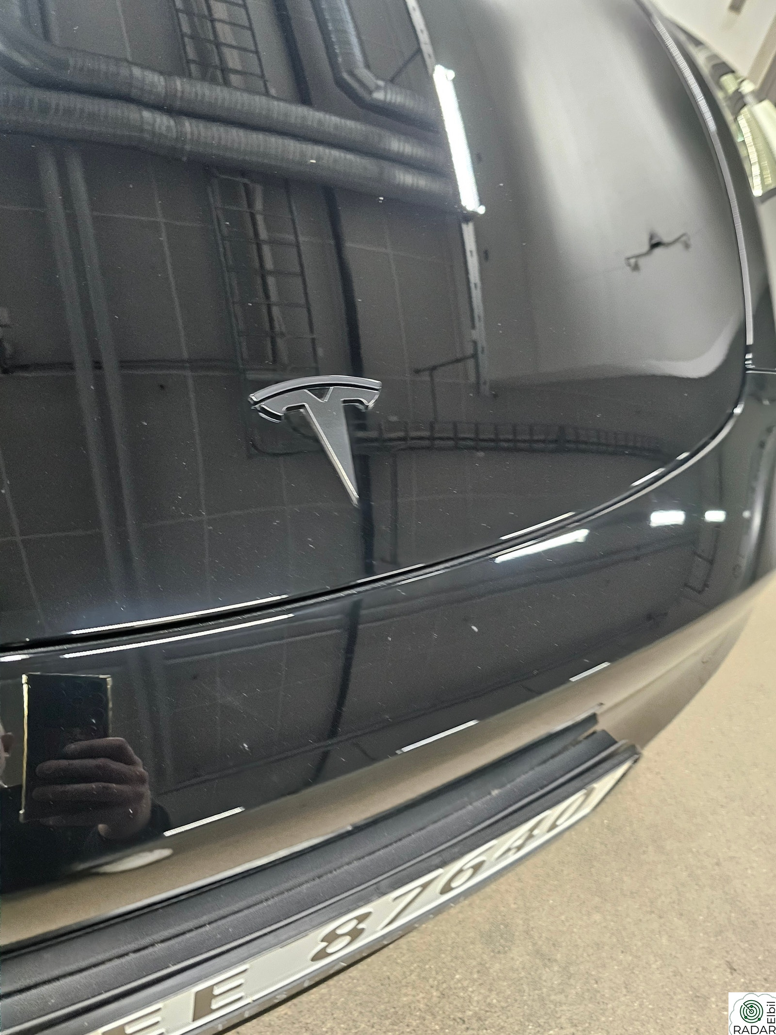 TESLA Model Y Performance AWD