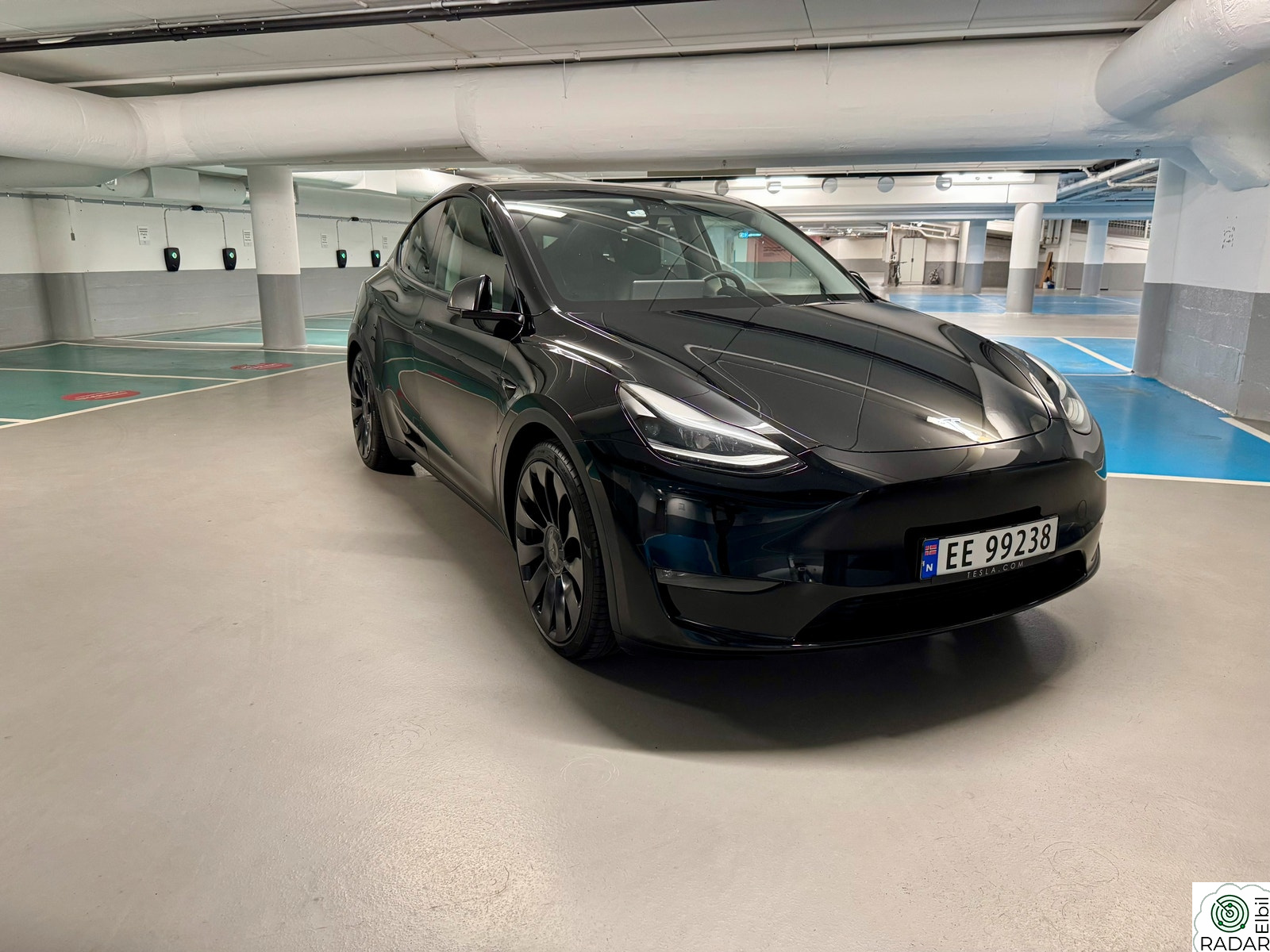 TESLA Model Y Performance - 21" + 21 " / Keramisk lakkforsegling