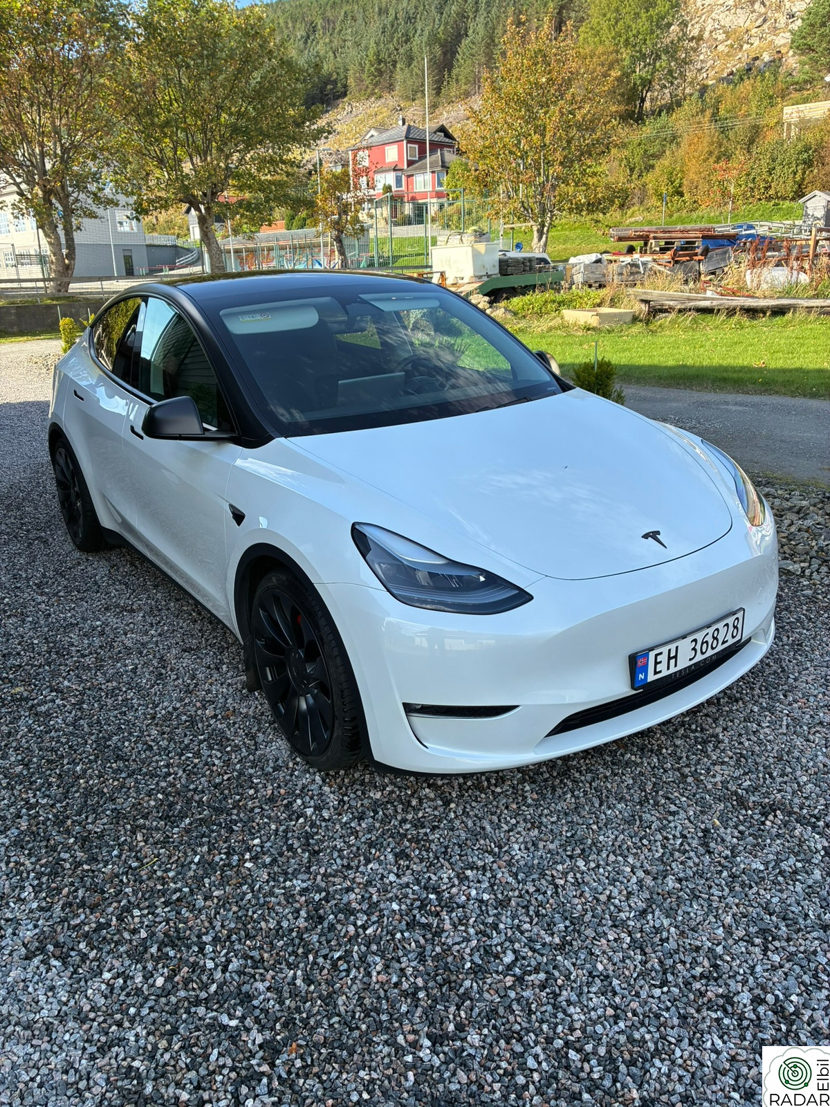 TESLA Model Y Performance AWD