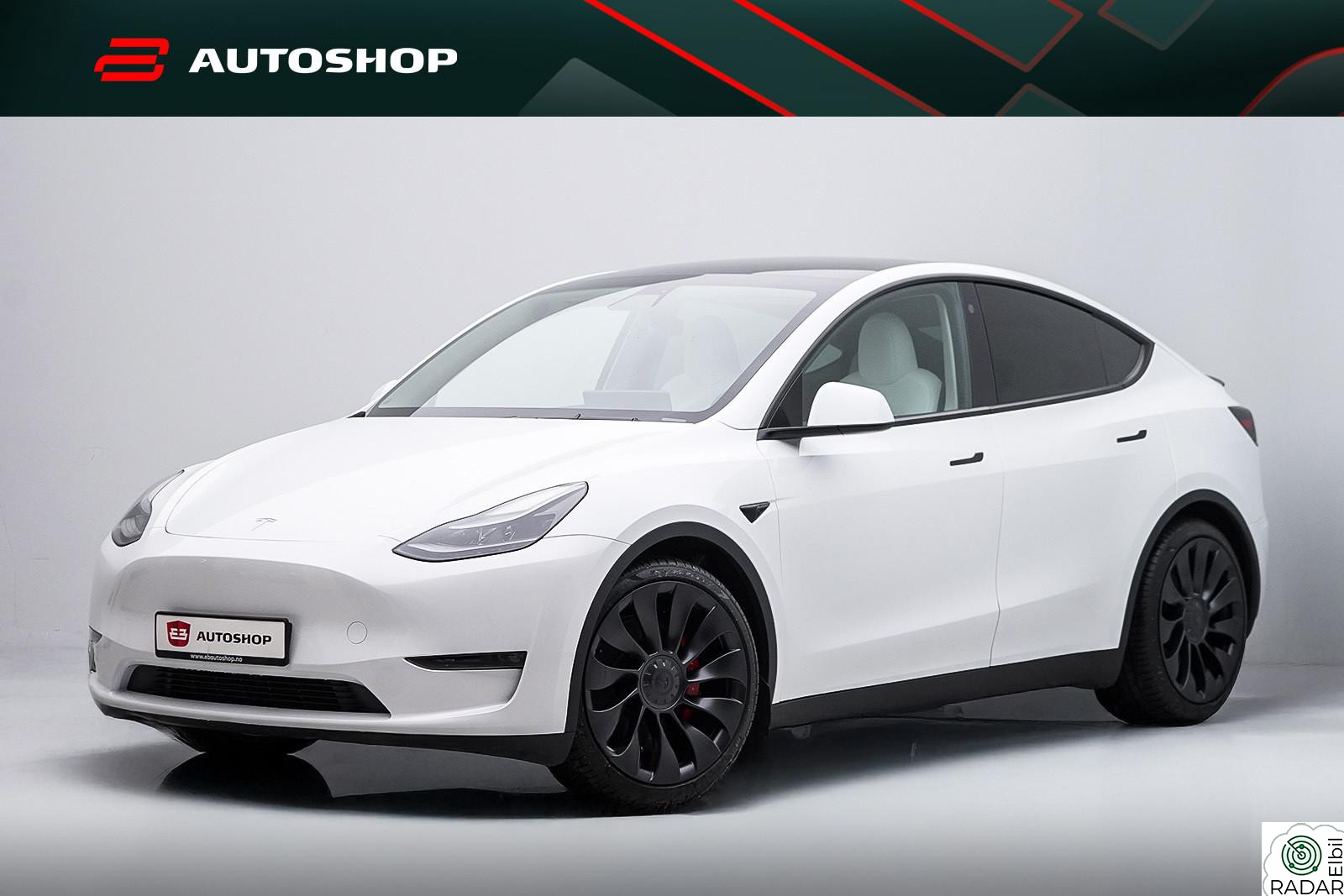 TESLA Model Y PERFORMANCE AWD PREMIUM VINTER AMD KROK AP 2x21" BERLIN