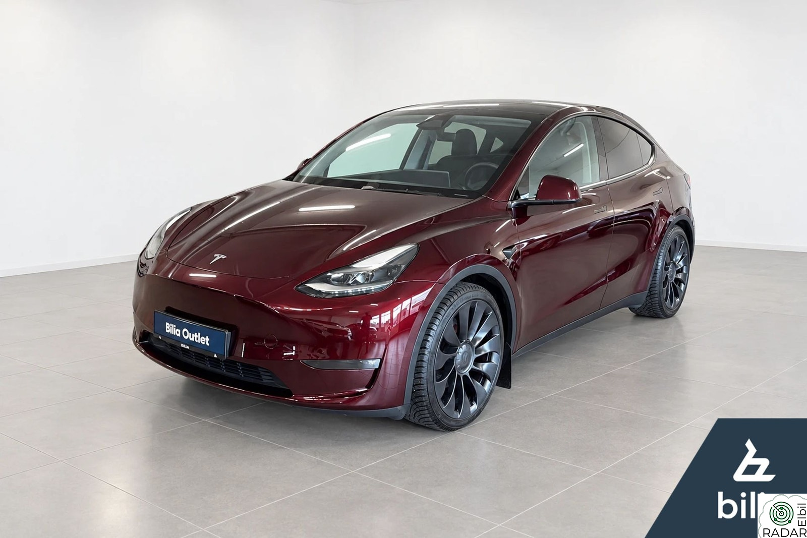 TESLA Model Y Performance AWD Hengerfeste, Skinn, ACC, Panorama
