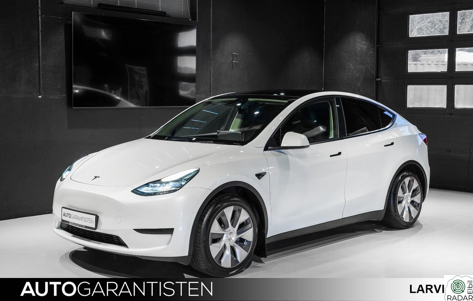 TESLA Model Y Standard Range Hengerfeste RWD Solfilm Rattvarme 455KM