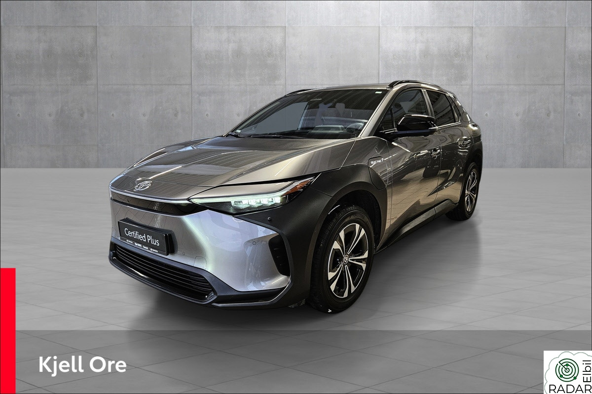 TOYOTA BZ4X 2WD Active Tech Stor bruktbilkampanje!