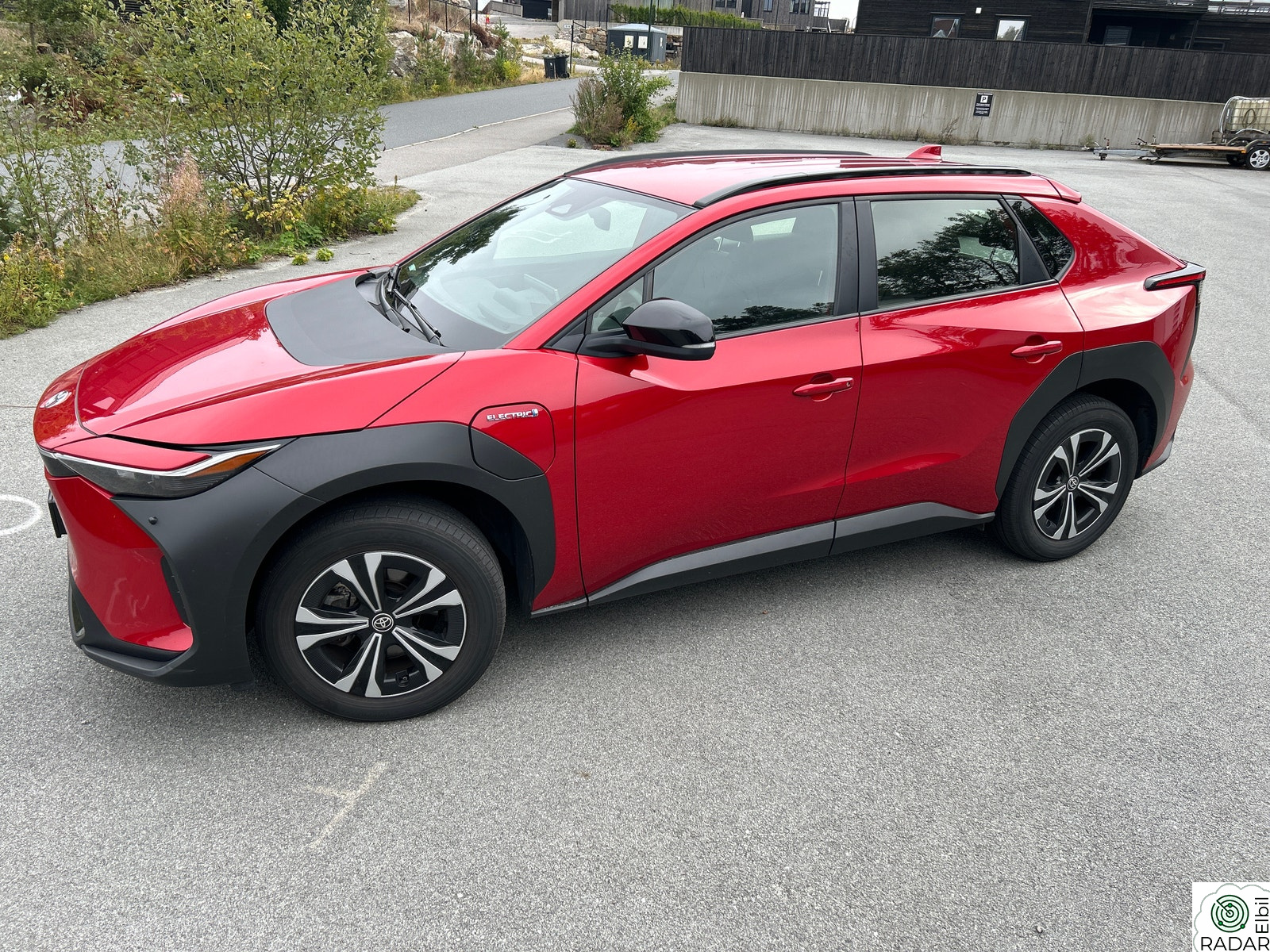 TOYOTA BZ4X 2WD Active