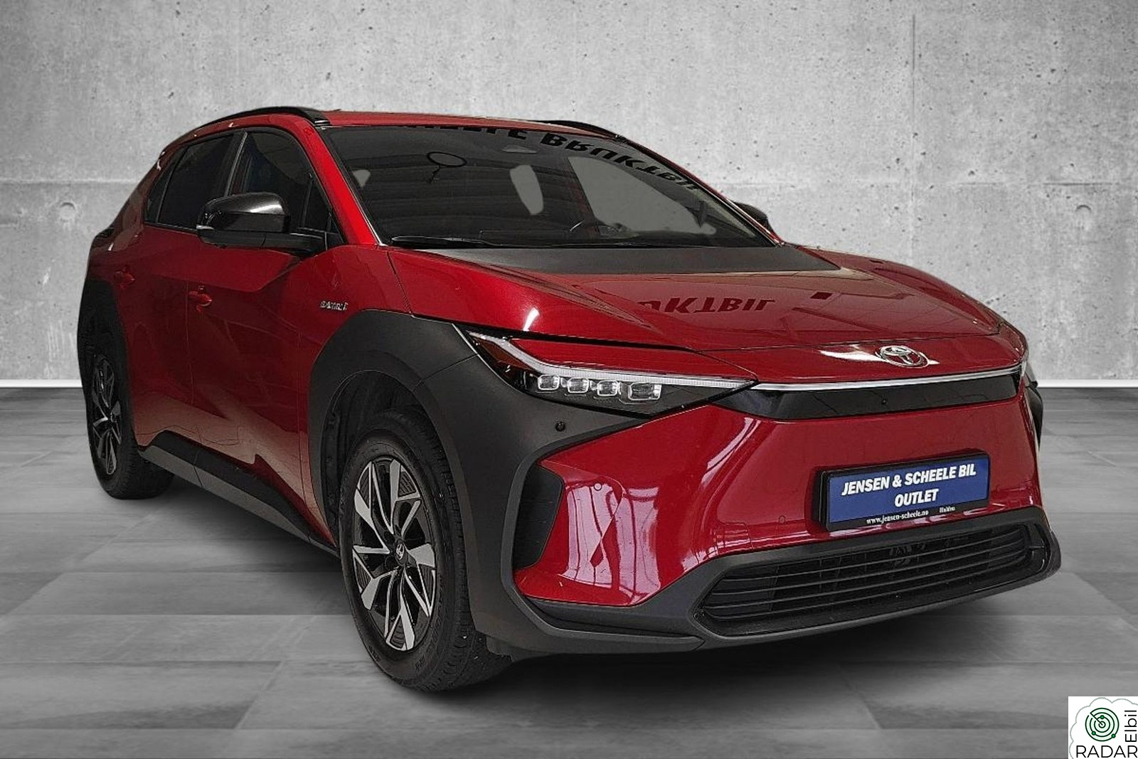 TOYOTA BZ4X Active. Navi, BLIS, 360, Krok, DAB, ISO FIX.