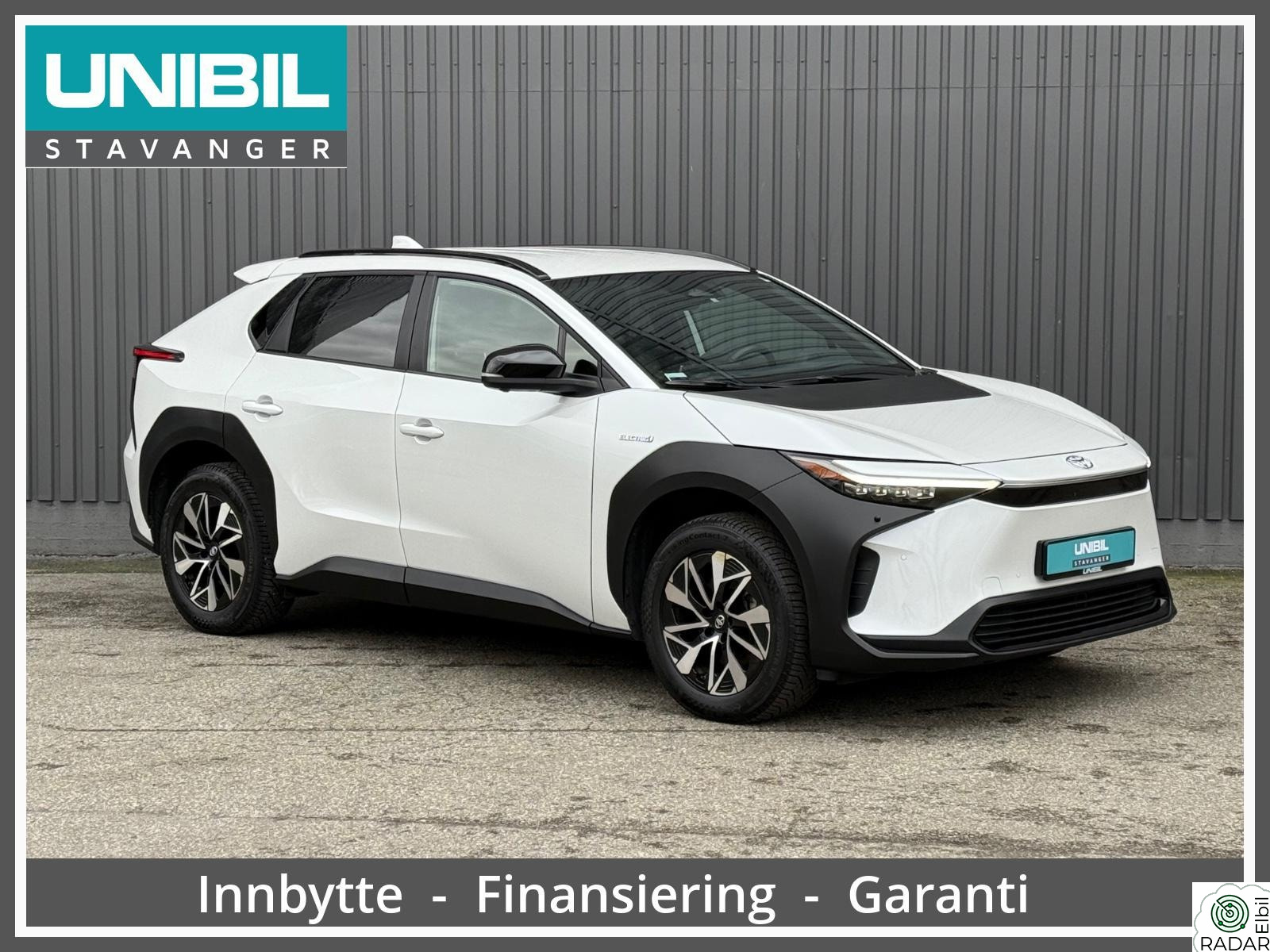 TOYOTA BZ4X Active Tech 503km Delskinn Navi Adaptiv Cruise Led +++