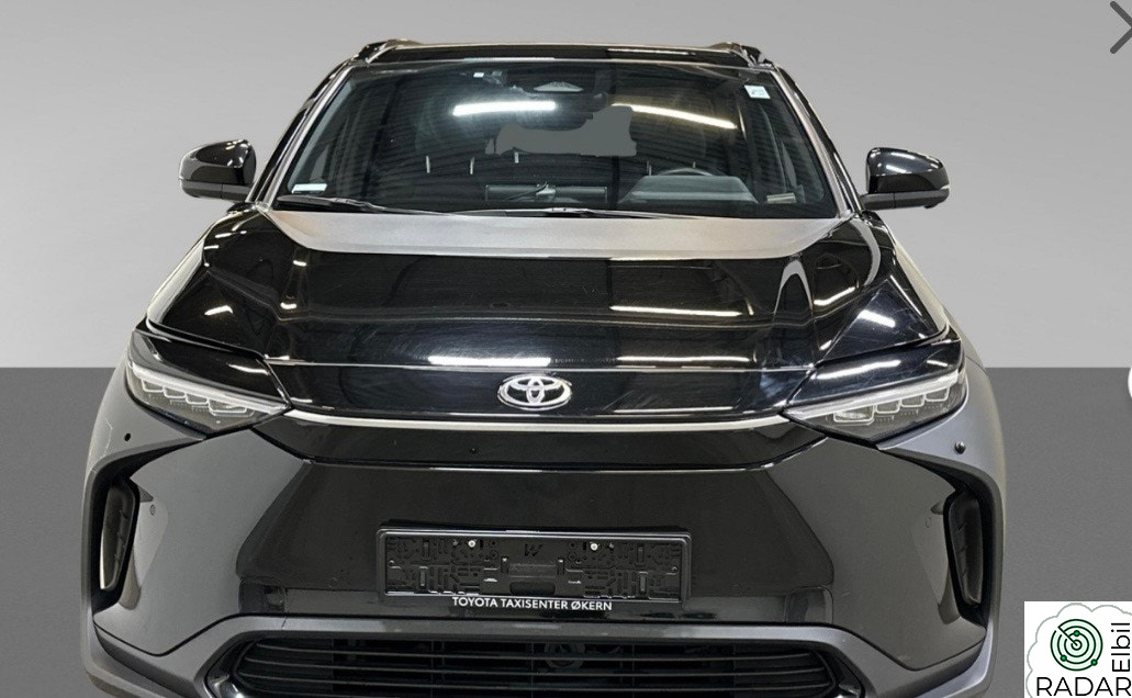 TOYOTA BZ4X 2WD Active,Navigasjon,Garanti