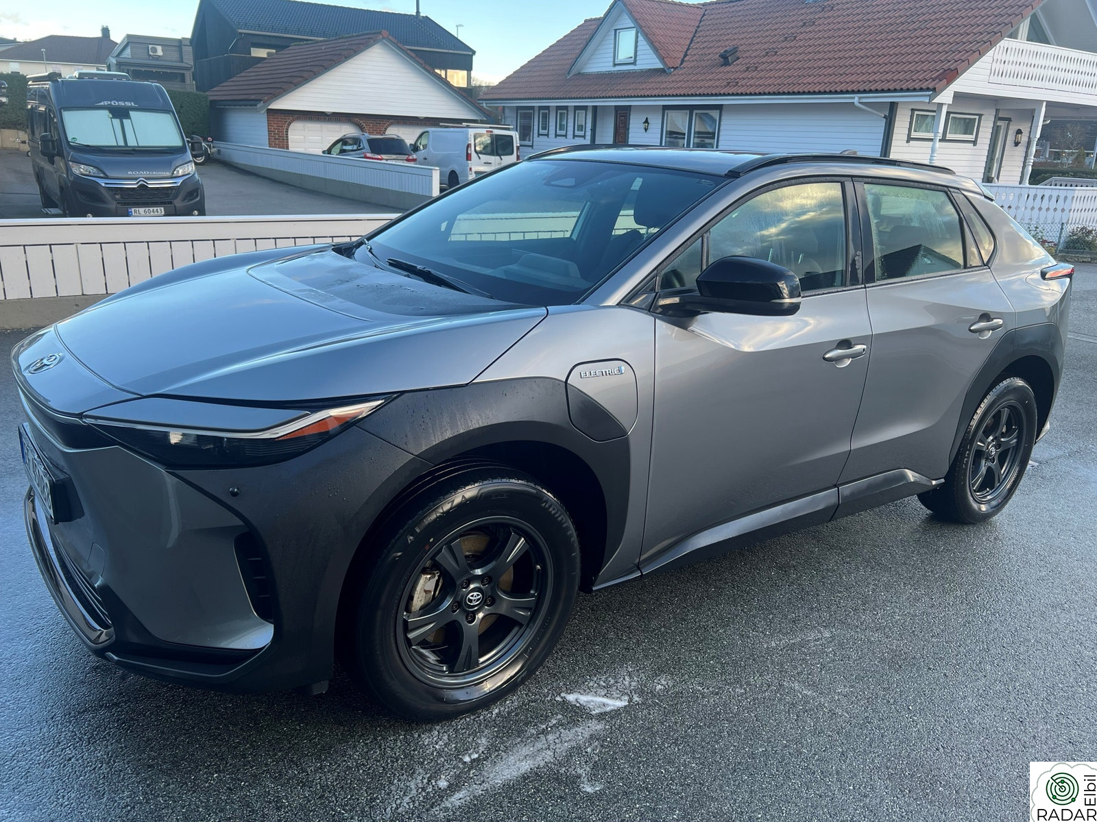 TOYOTA BZ4X AWD Active m hengerfeste