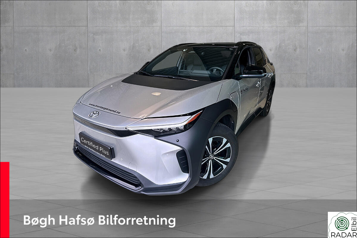 TOYOTA BZ4X AWD Active Tech Bitone Serviceavtale/Panorama/360kamera