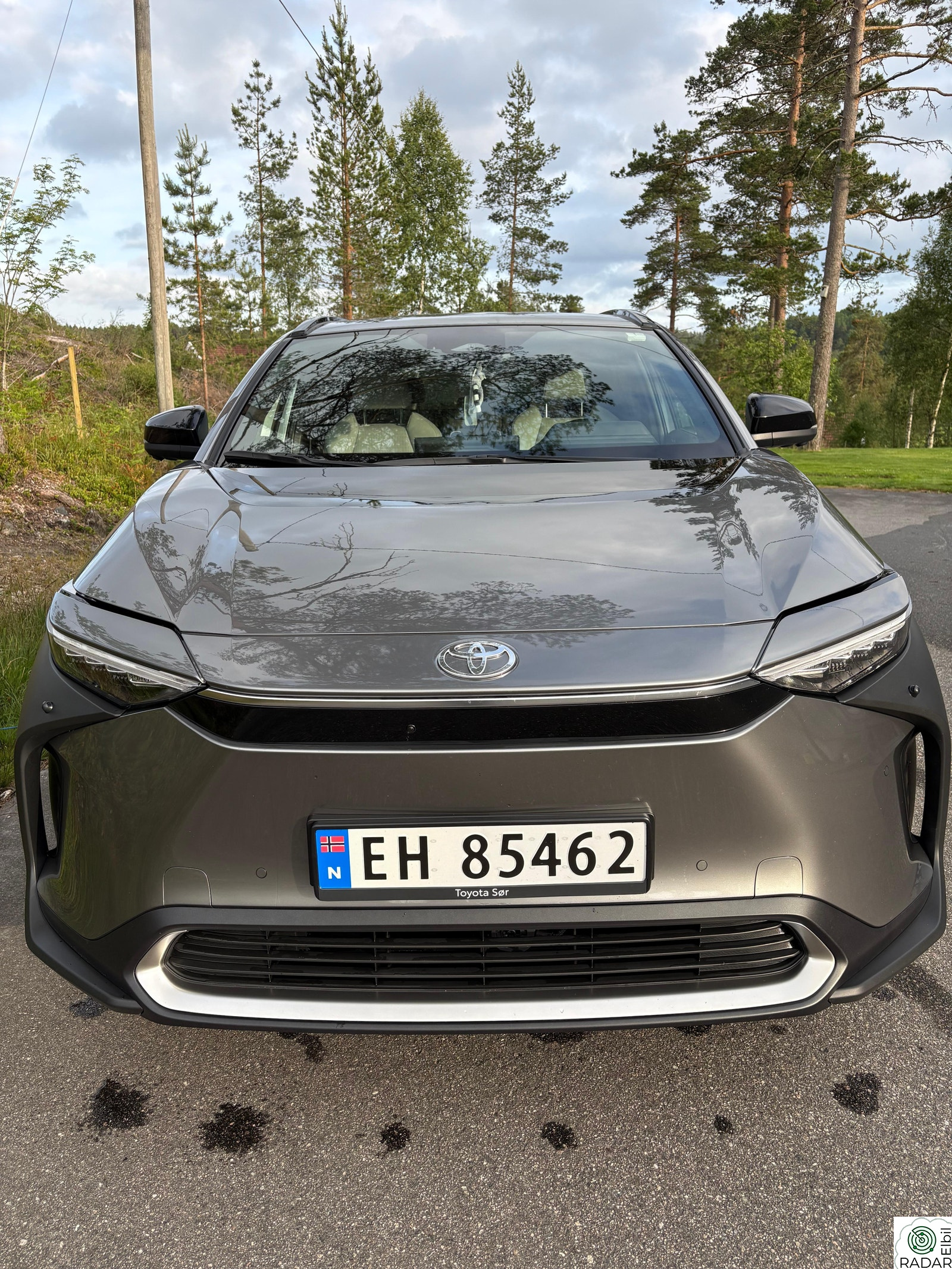 TOYOTA BZ4X AWD Executive