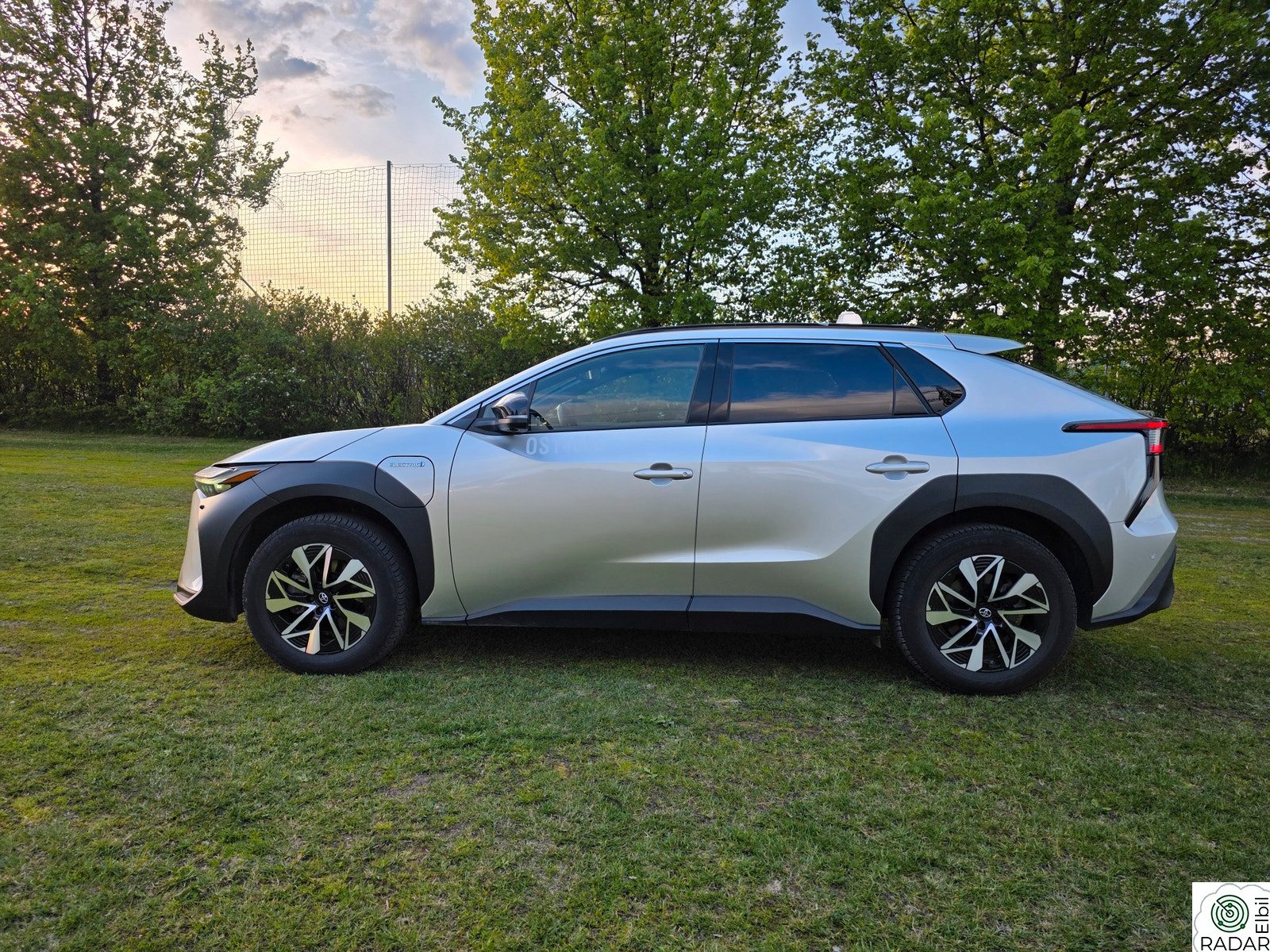 TOYOTA BZ4X AWD Active Tech
