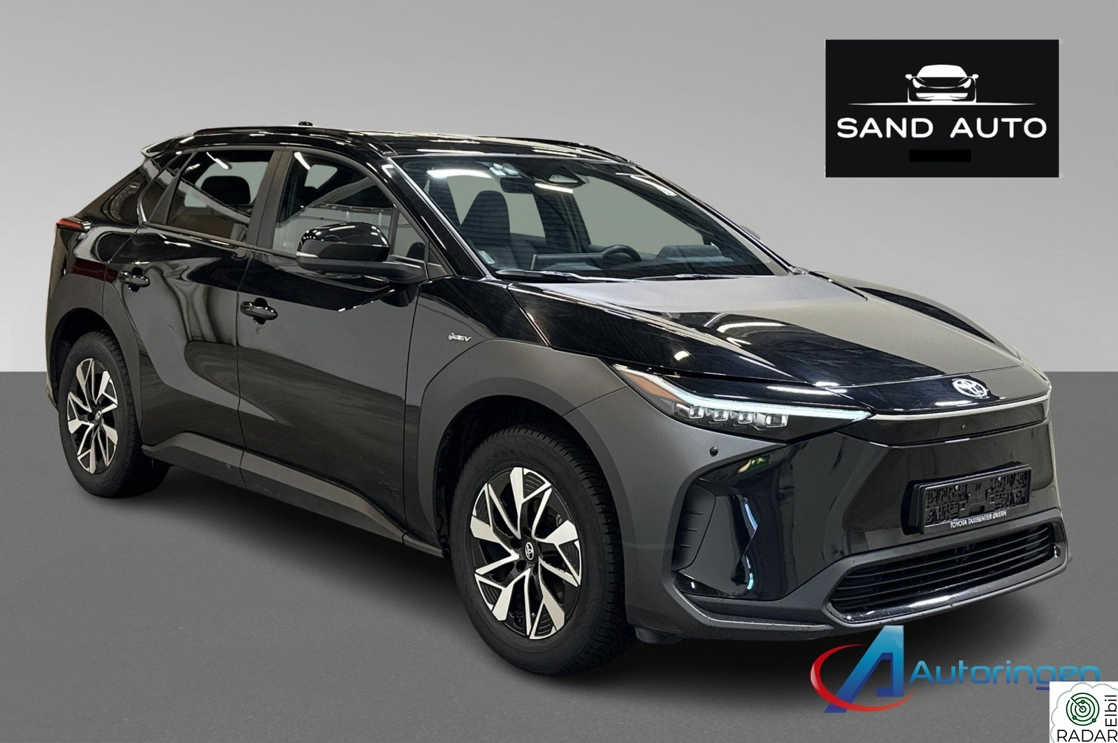 TOYOTA BZ4X AWD Active Tech,service tatt 2026 , klargjøres