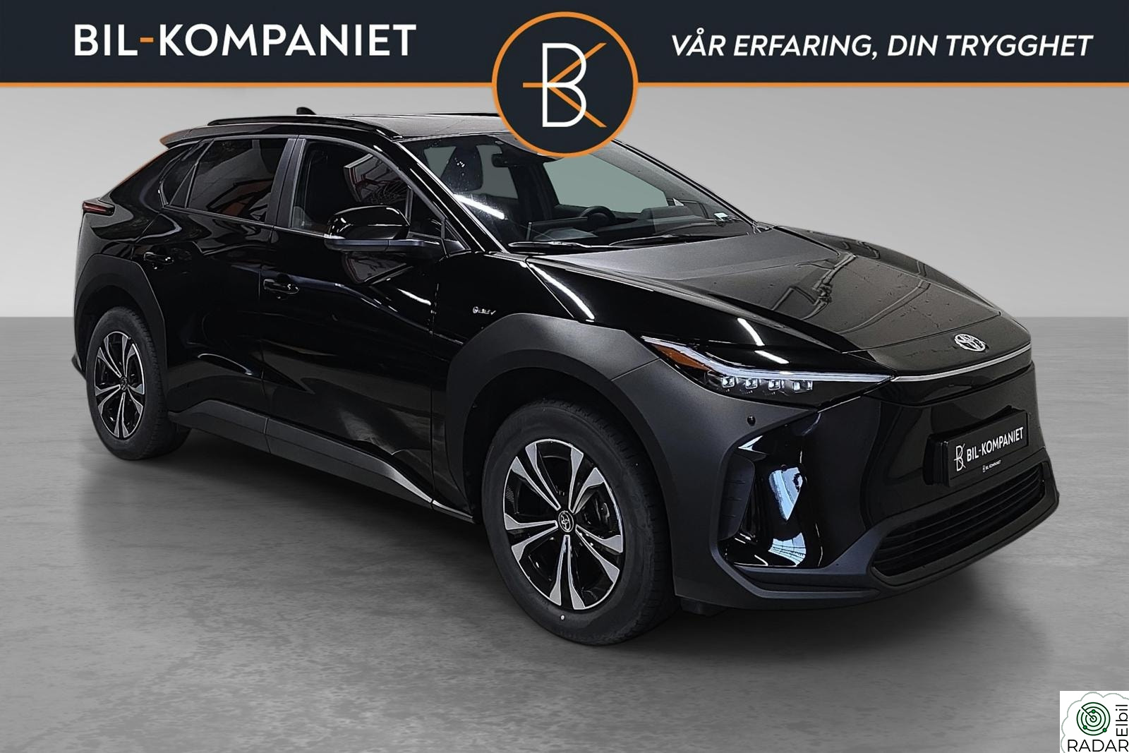 TOYOTA BZ4X Active Tech | AWD | Krok | ACC | Apple Carplay