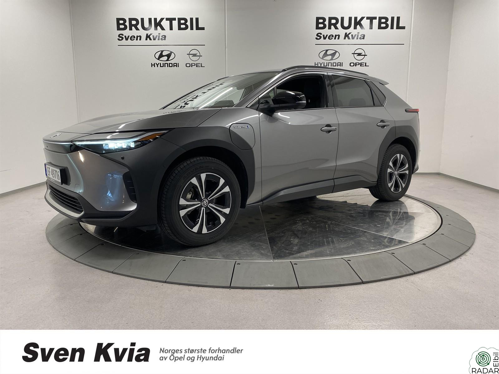 TOYOTA BZ4X AWD EXECUTIVE ACC SKINN MEMORY CARPLAY