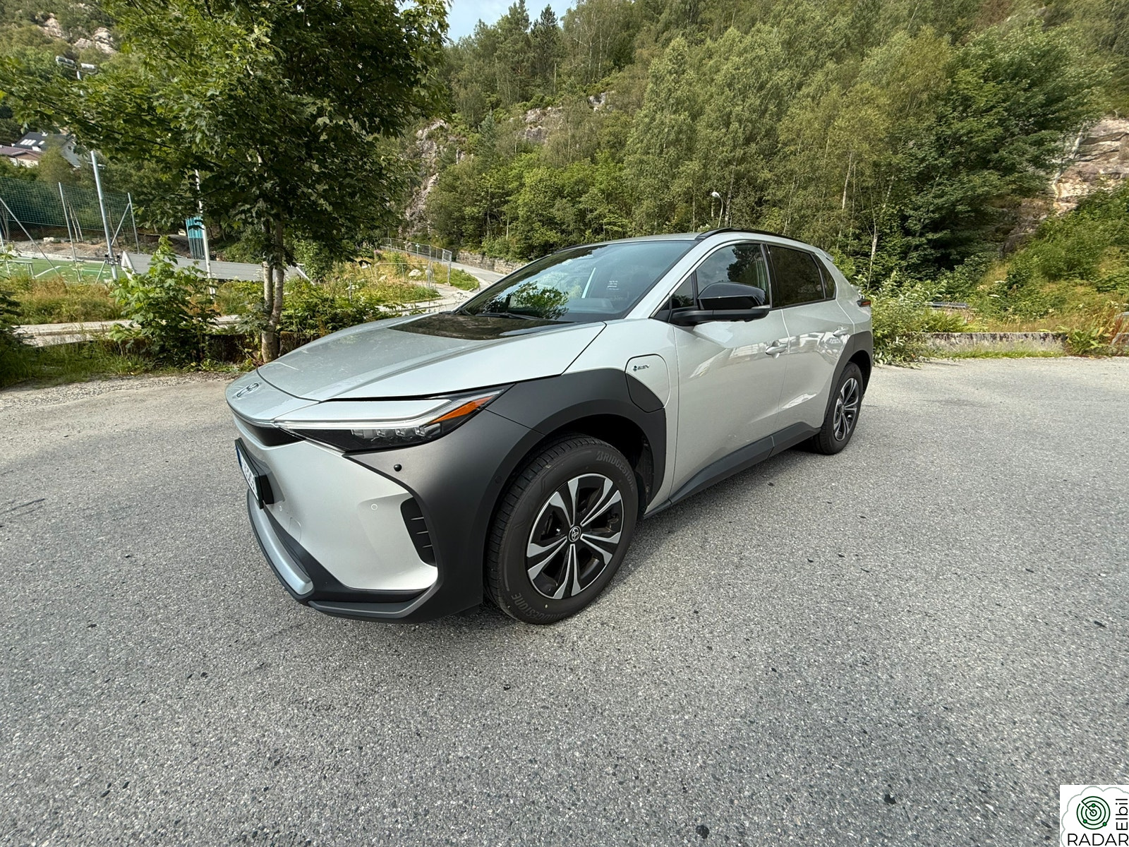 TOYOTA BZ4X AWD Executive