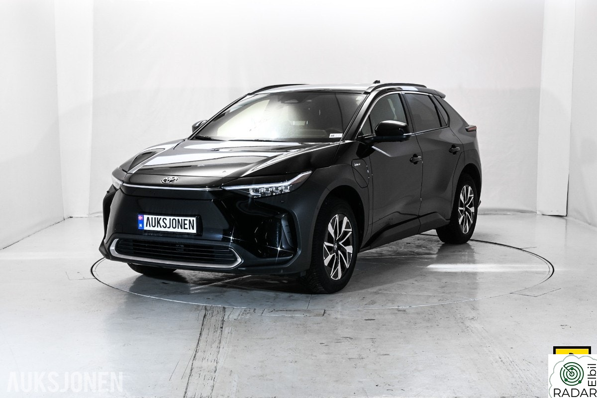 TOYOTA BZ4X EXECUTIVE AWD ACC 360 KAMERA LED SKINN GARANTI