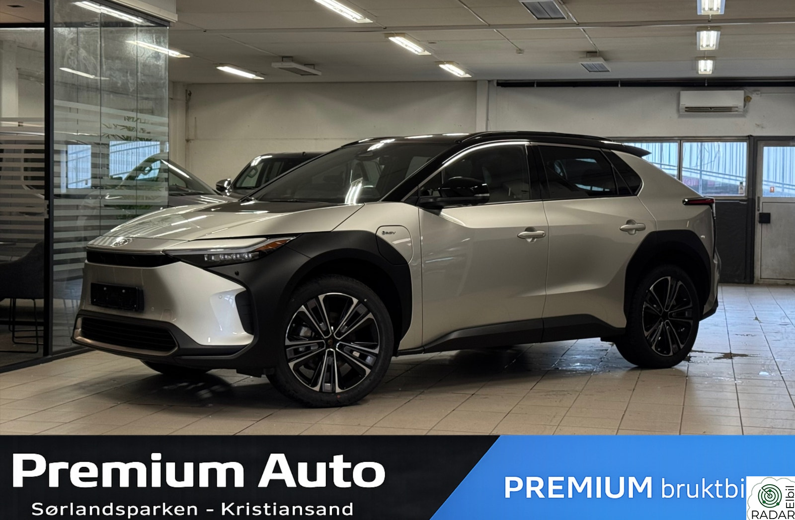TOYOTA BZ4X Executive Panorama Bitone/ LED / Adaptiv cruise/Kamera