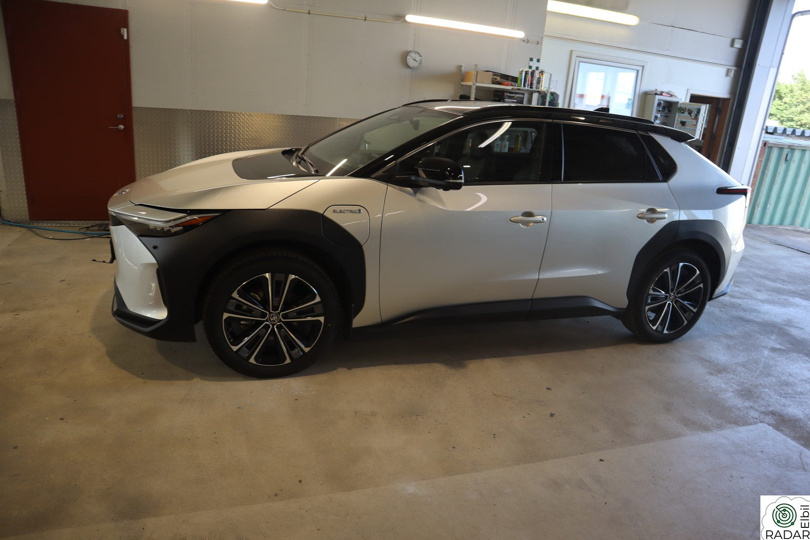 TOYOTA BZ4X AWD Executive