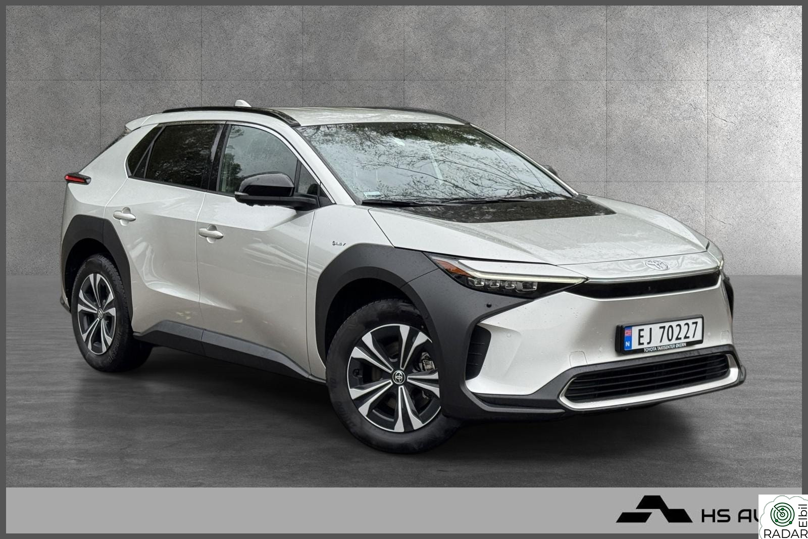 TOYOTA BZ4X AWD EXECUTIVE/360KAM/ACTIVE.TECH/SKINN/ACC/NAVI/1EIER++