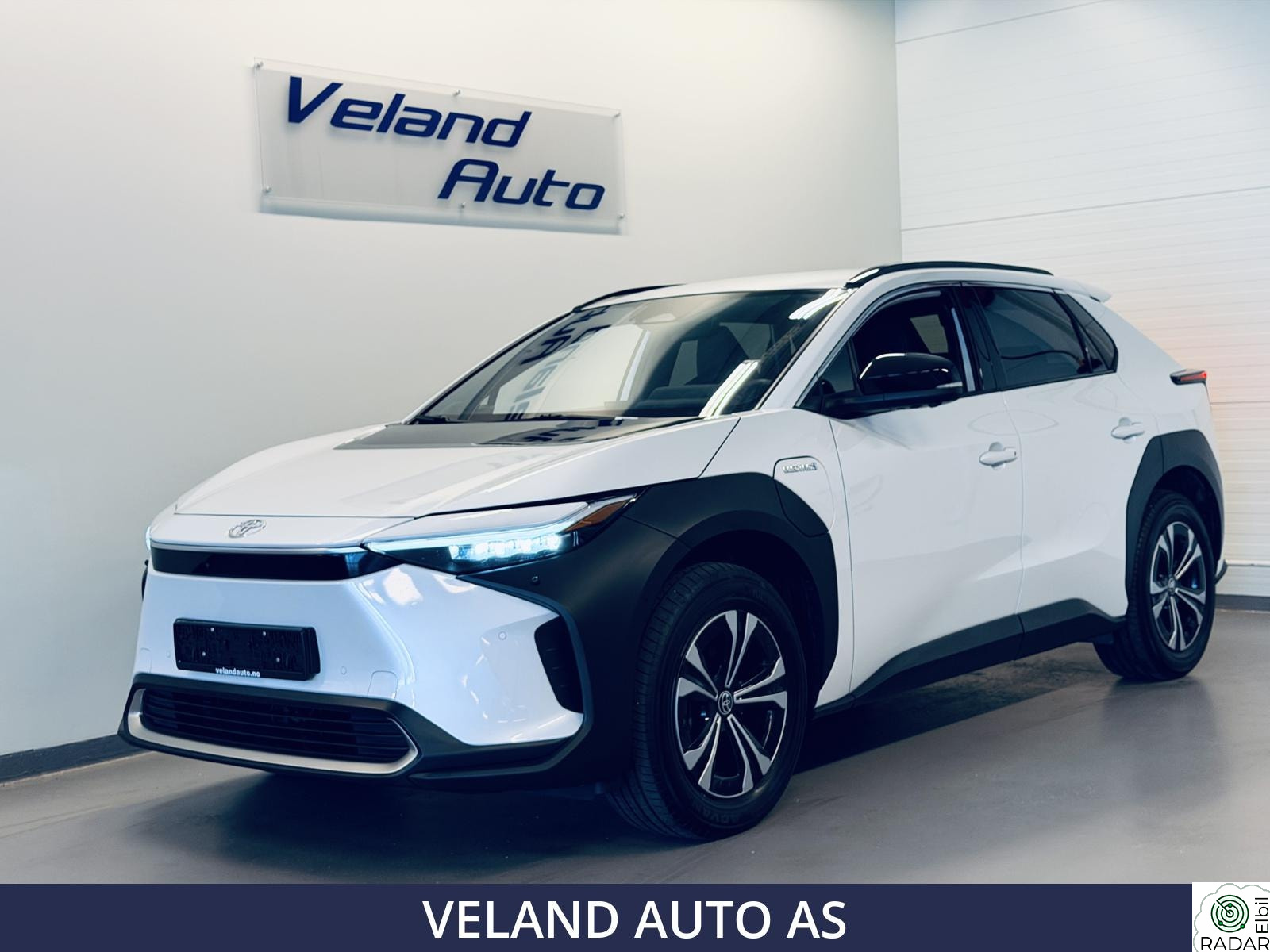 TOYOTA BZ4X AWD EXECUTIVE SKINN/ACC/NAVI/360/JBL/MEMORY