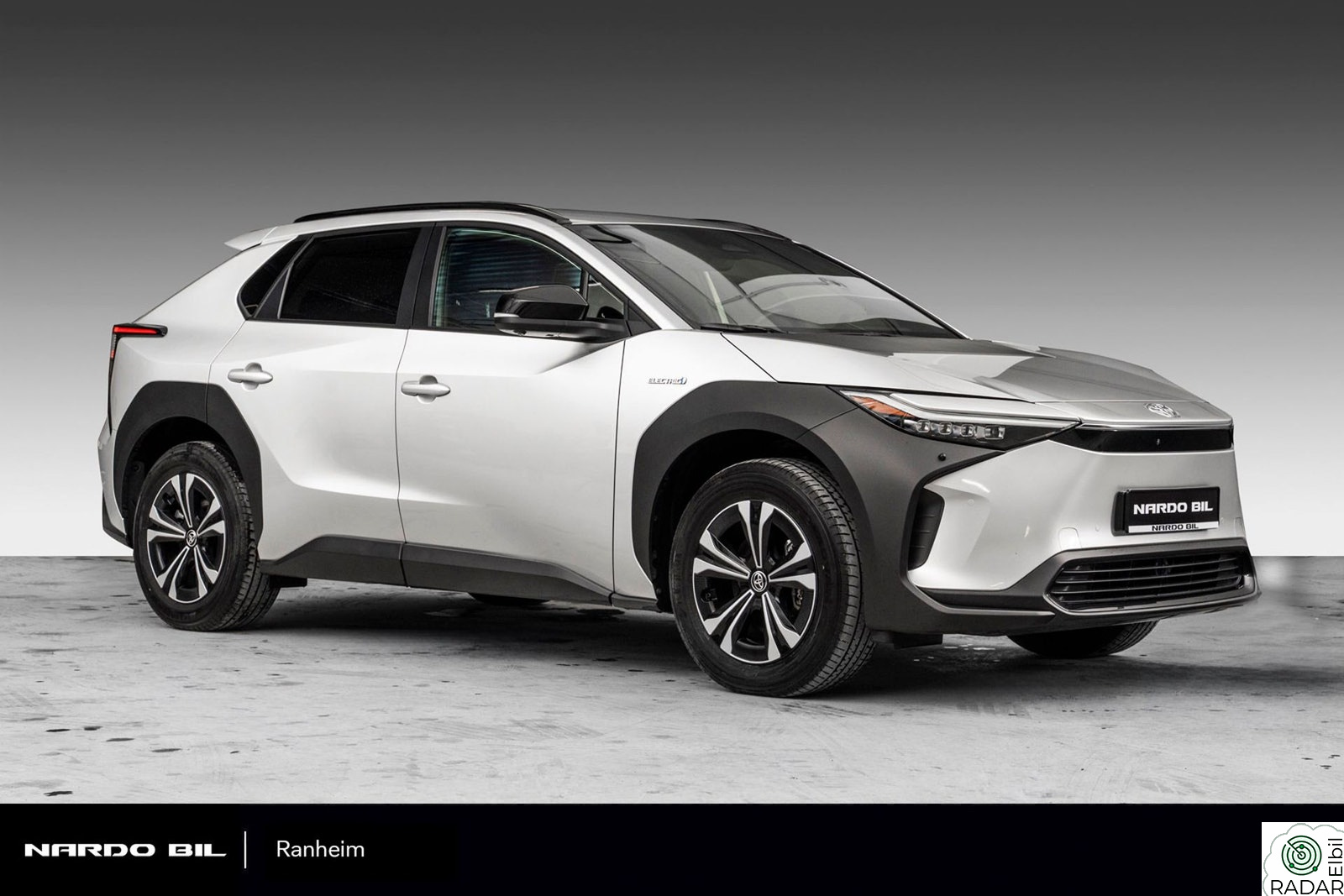 TOYOTA BZ4X AWD/Active Tech/LED/El.sete/R.Kamera