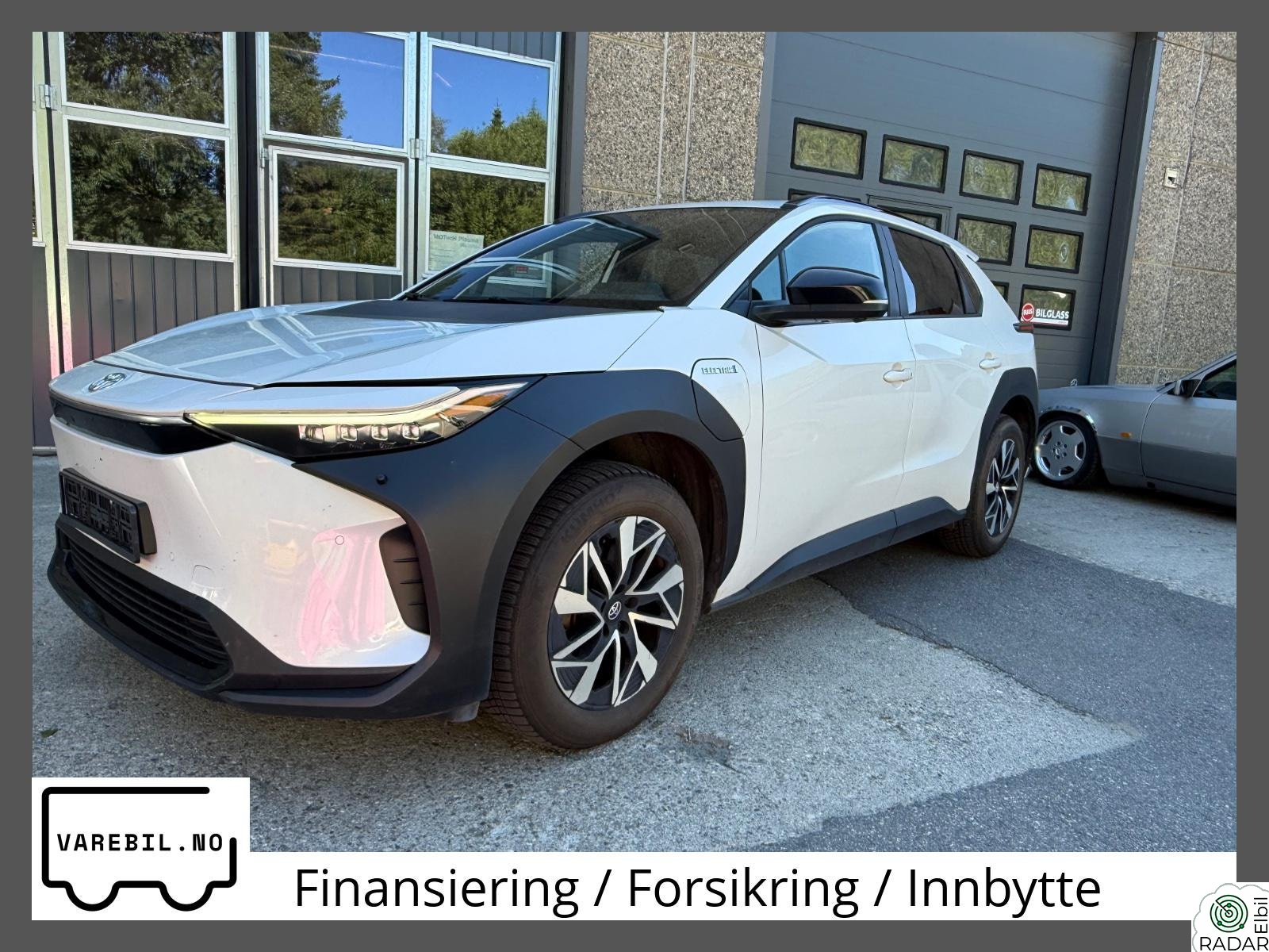 TOYOTA BZ4X Active Tech AWD 461 km WLTP 218HK