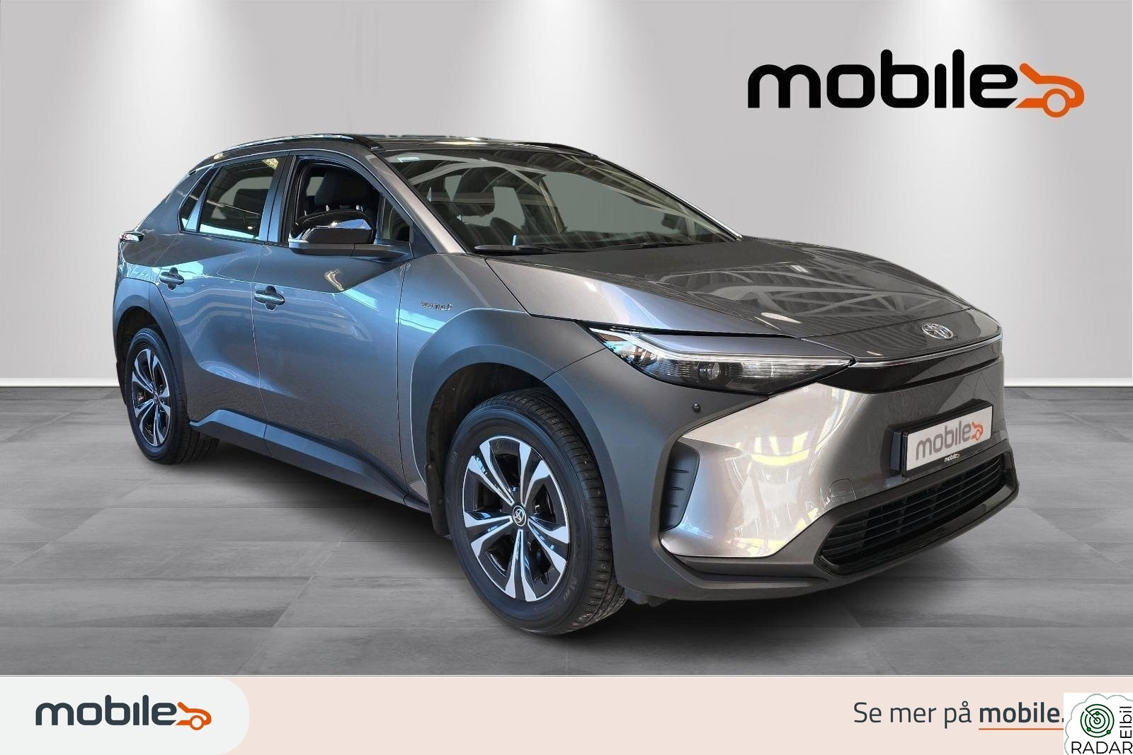 TOYOTA BZ4X AWD Active Tech / Hengerfeste /