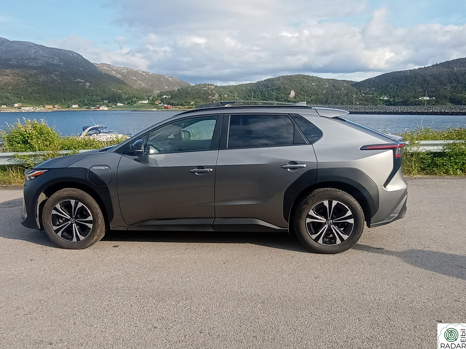 TOYOTA BZ4X AWD Active Tech