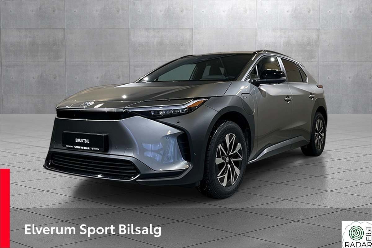 TOYOTA BZ4X AWD Active Tech | Demobil | Rett fra service |
